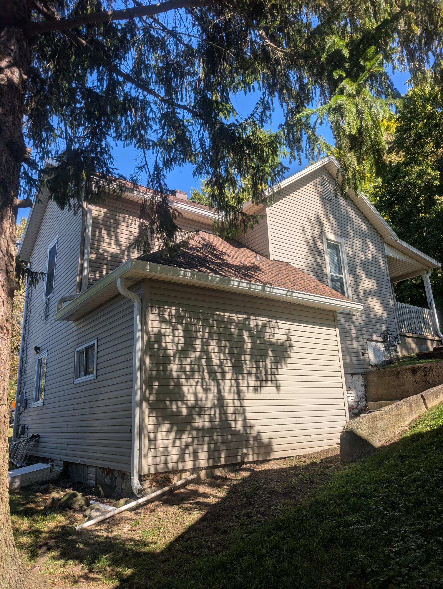 129 Hill, Sidney, Ohio 45365