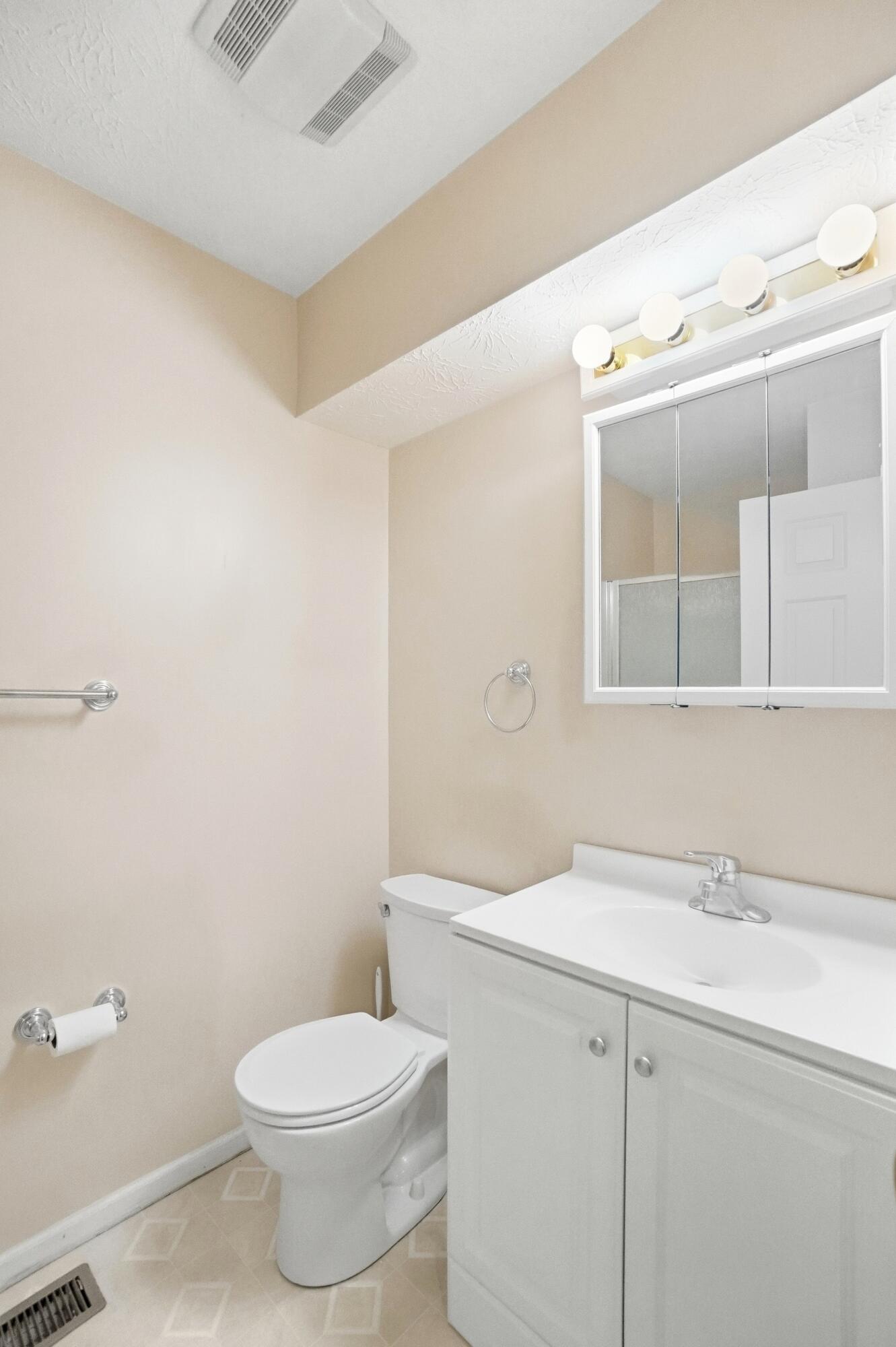 1514 Ridgeview, Springfield, Ohio 45504