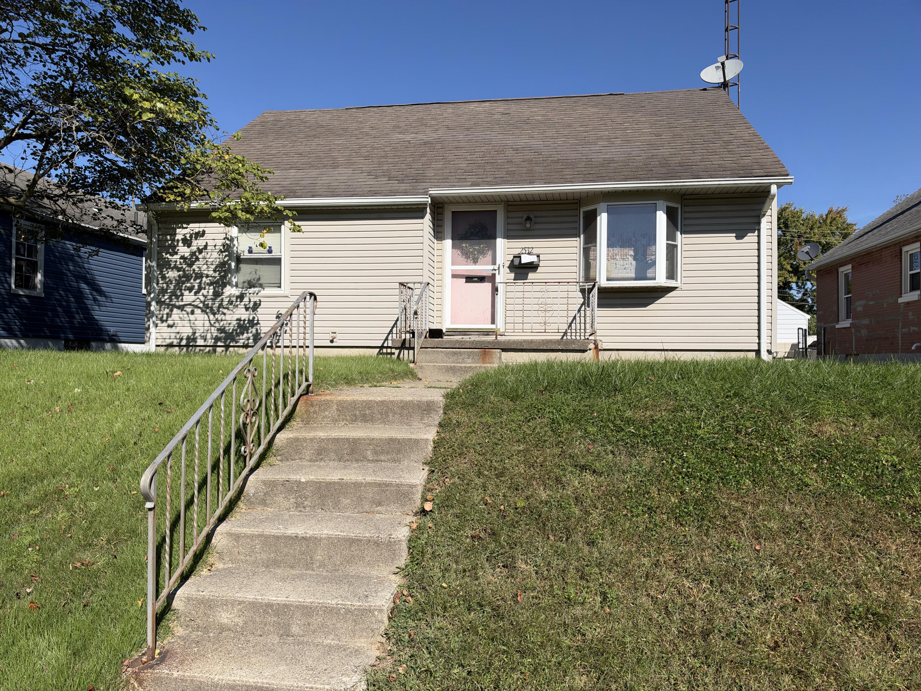 2532 Beatrice, Springfield, Ohio 45503
