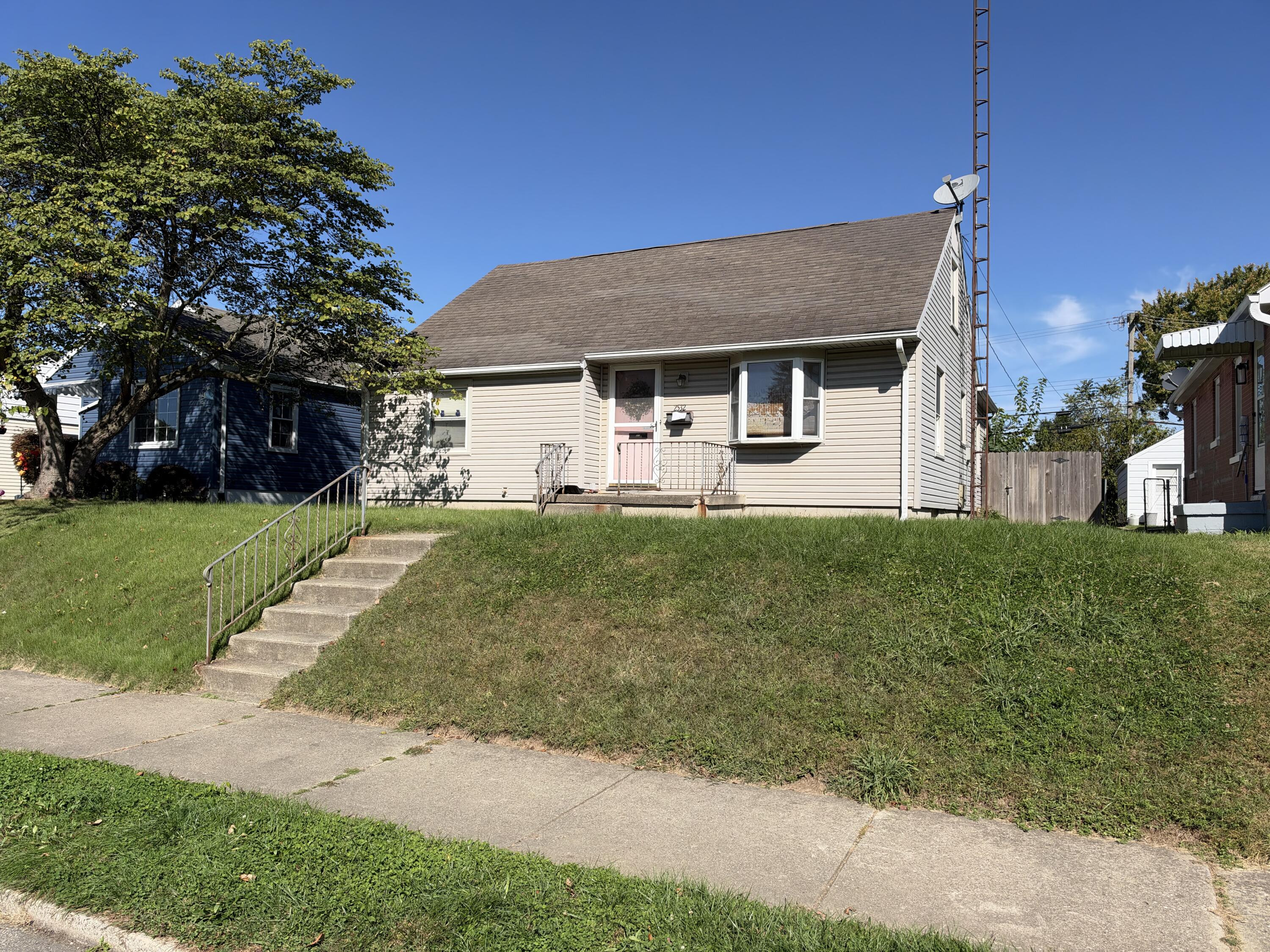 2532 Beatrice, Springfield, Ohio 45503