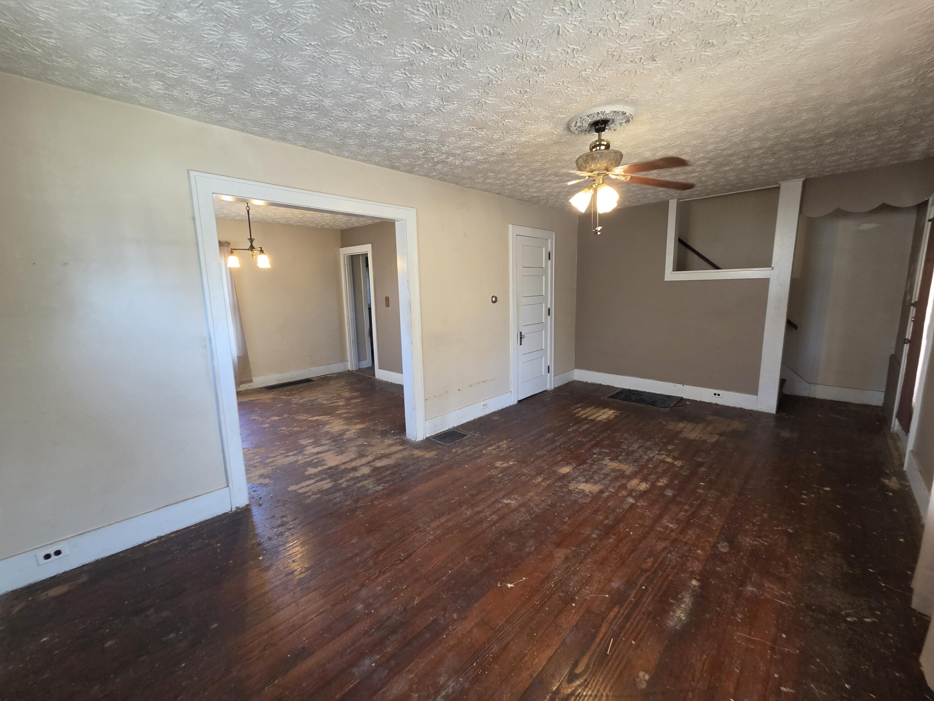 2077 Stanview, Dayton, Ohio 45404