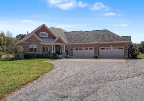 3010 State Route 41, Troy, Ohio 45373, 4 Bedroom Bedrooms, ,3 BathroomBathrooms,Residential,For Sale,State Route 41,1049021