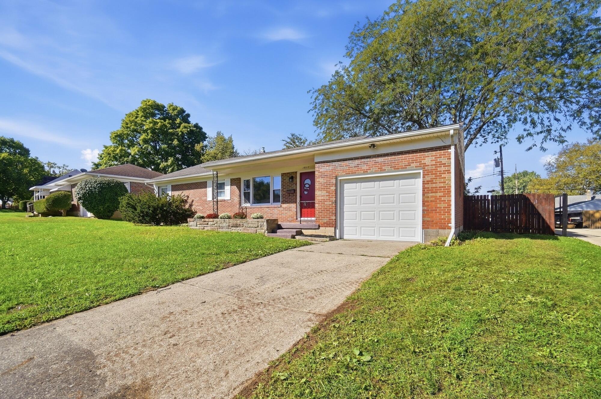 1617 Northgate, Springfield, Ohio 45504
