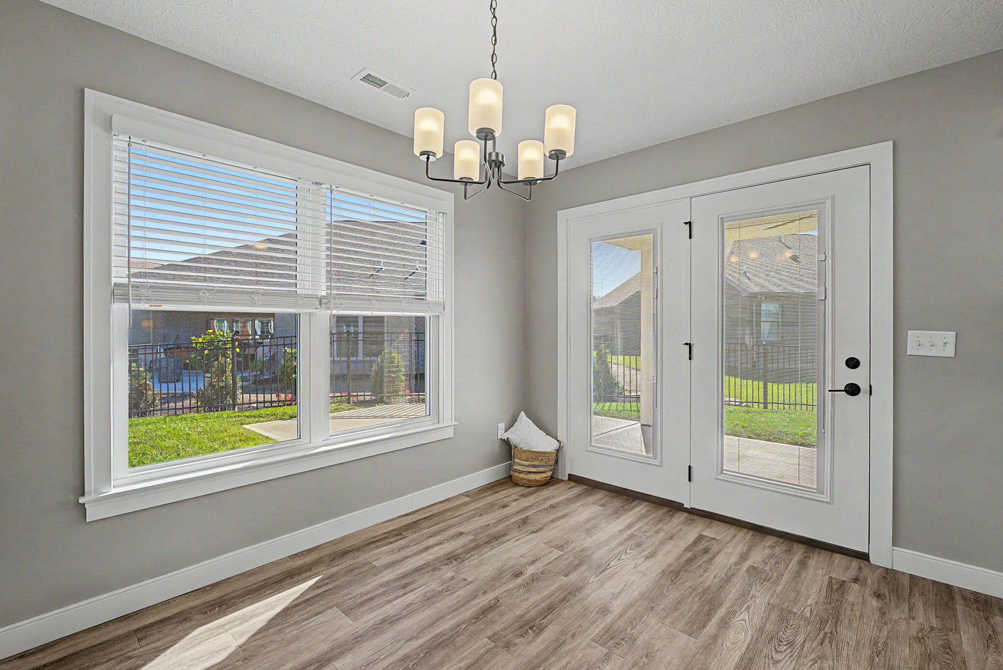 864 Bentley, Troy, Ohio 45373