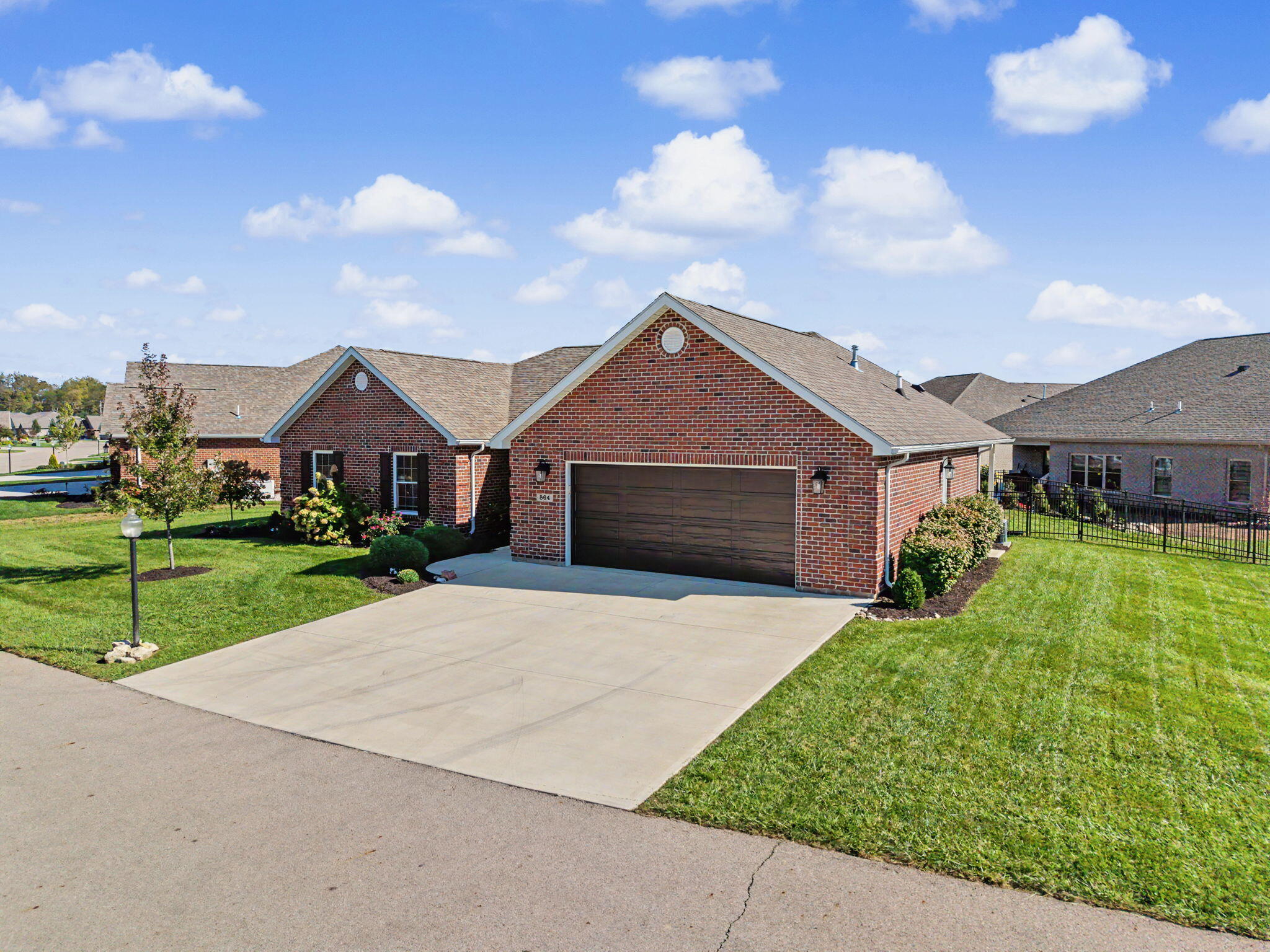 864 Bentley, Troy, Ohio 45373