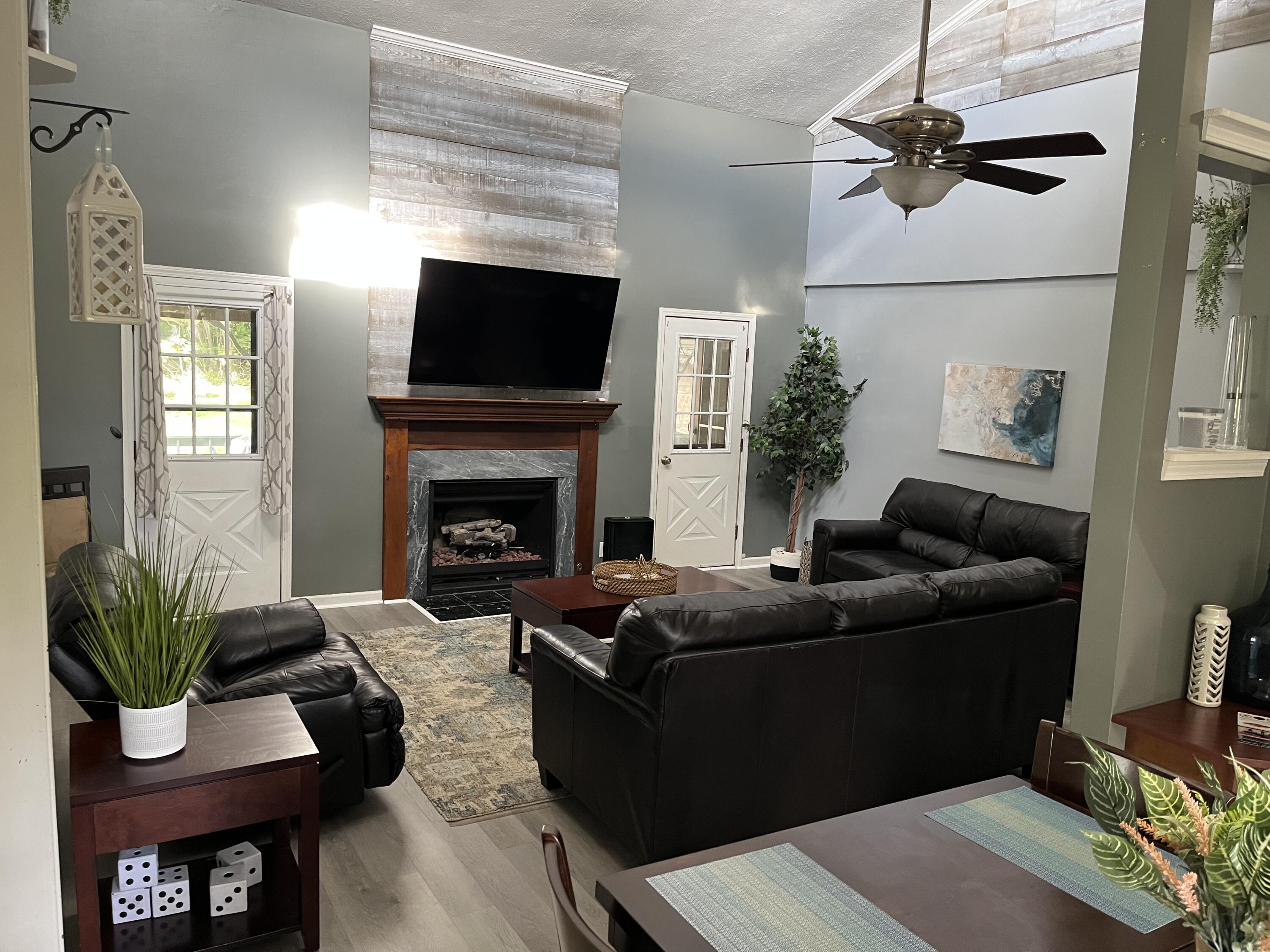 9830 Buckeye, Huntsville, Ohio 43324