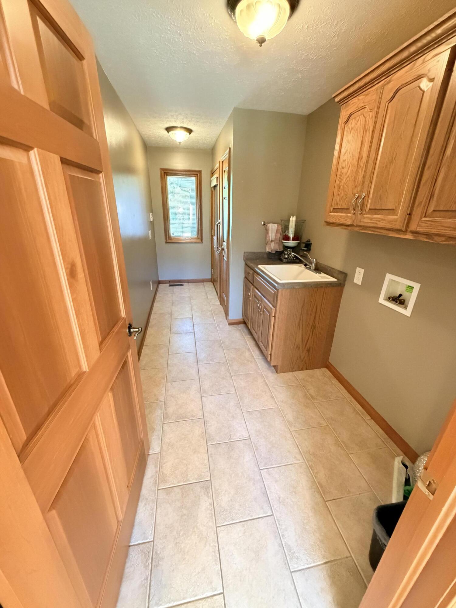 9520 Thompson Schiff, Sidney, Ohio 45365