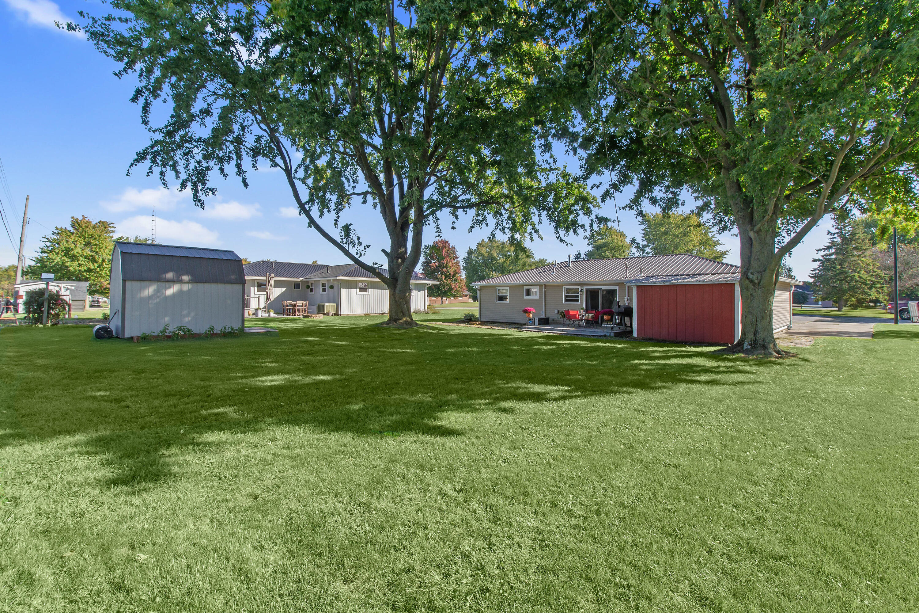105 Island, Jackson Center, Ohio 45334