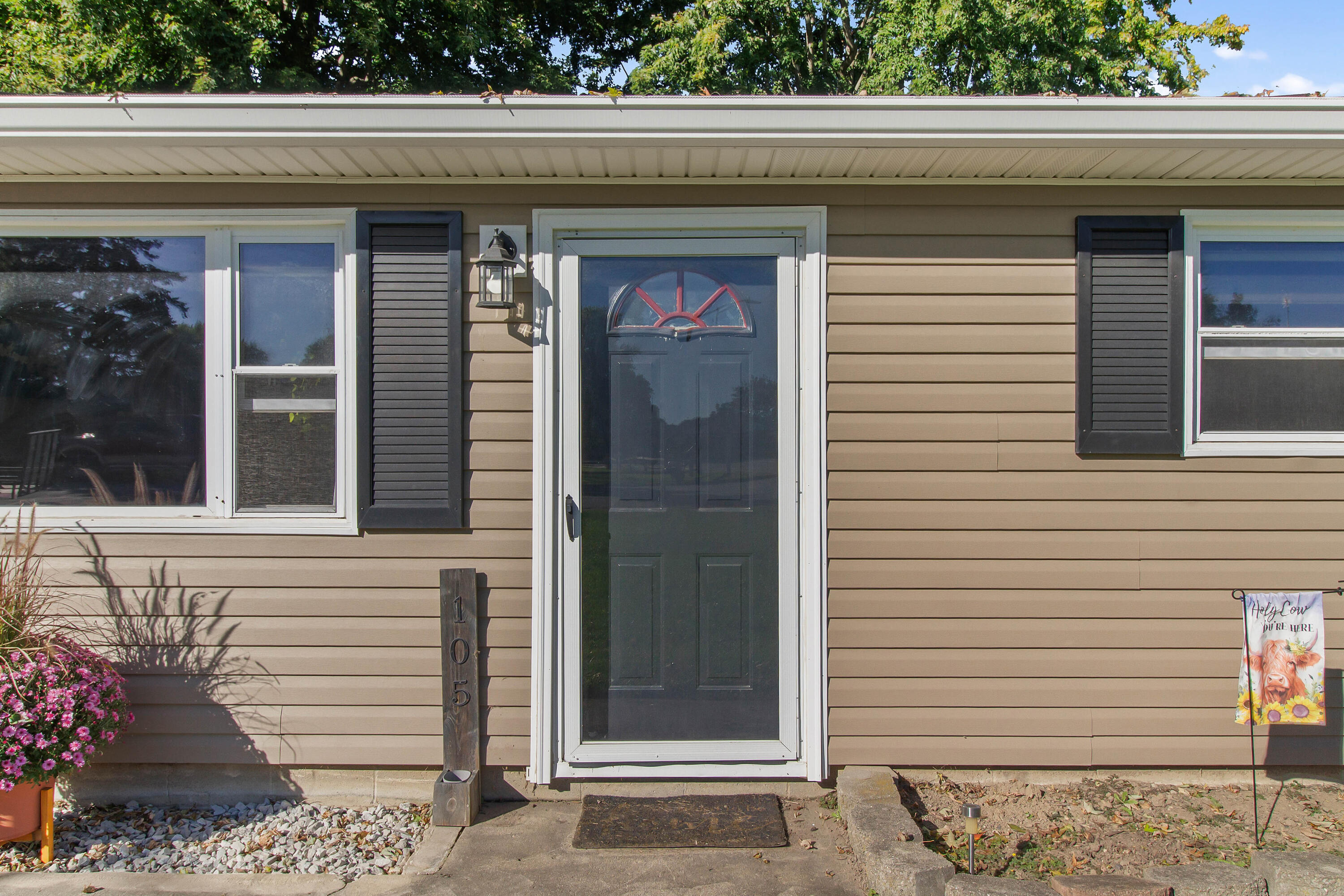 105 Island, Jackson Center, Ohio 45334