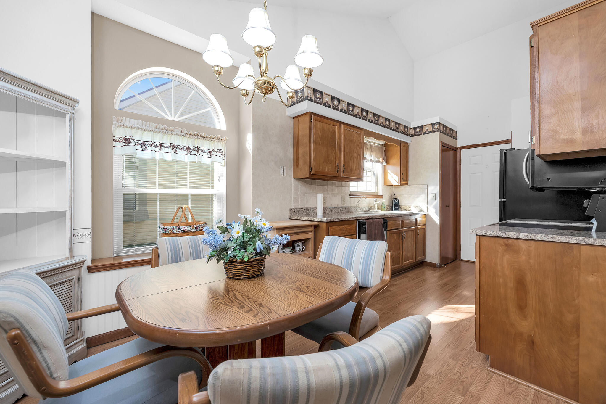 416 Woodside, Bellefontaine, Ohio 43311
