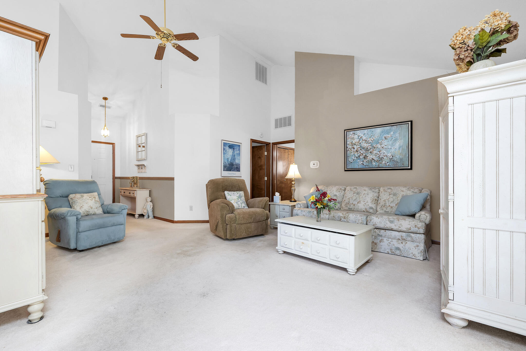 416 Woodside, Bellefontaine, Ohio 43311