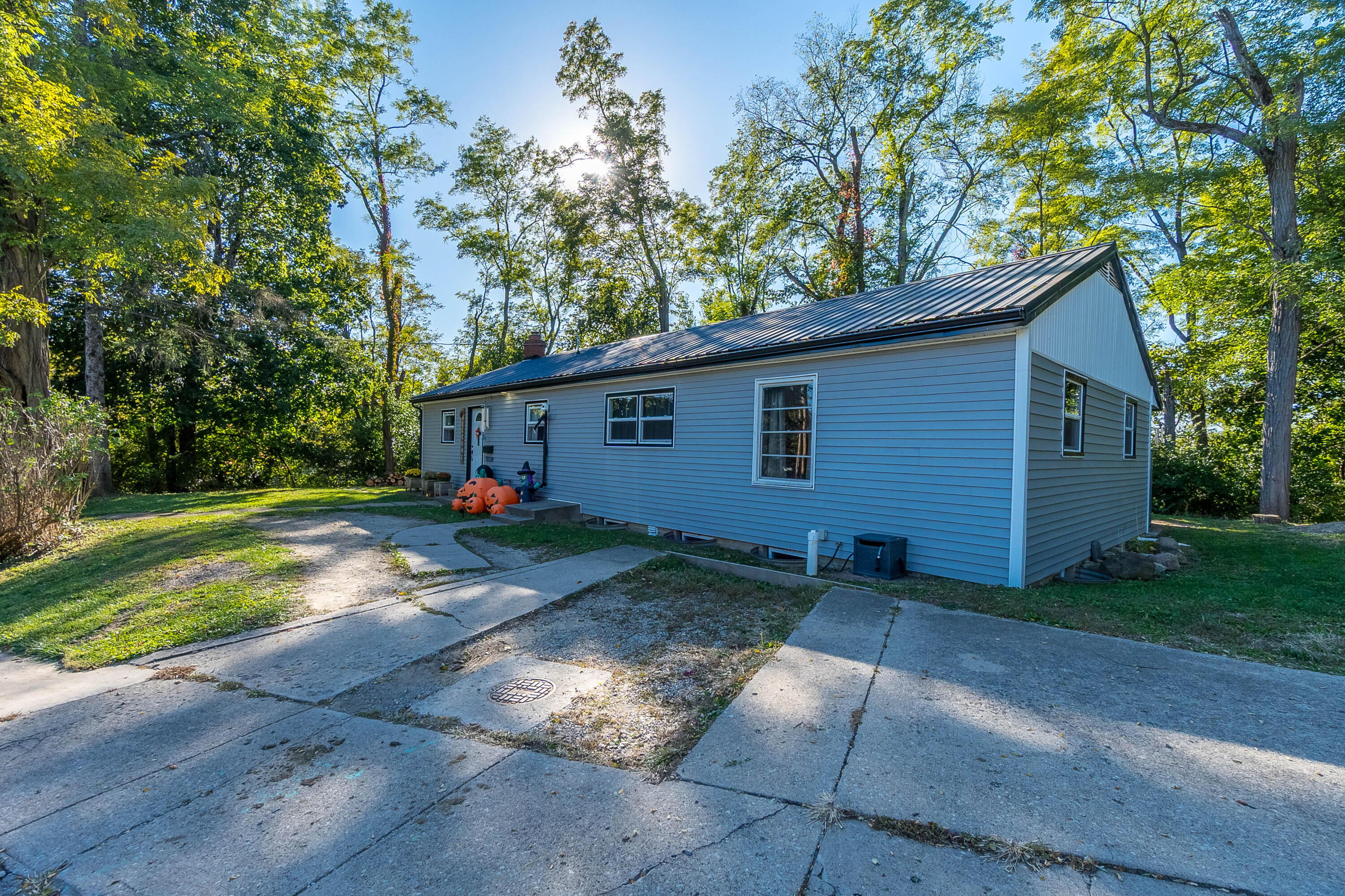 321 Oldham, Sidney, Ohio 45365