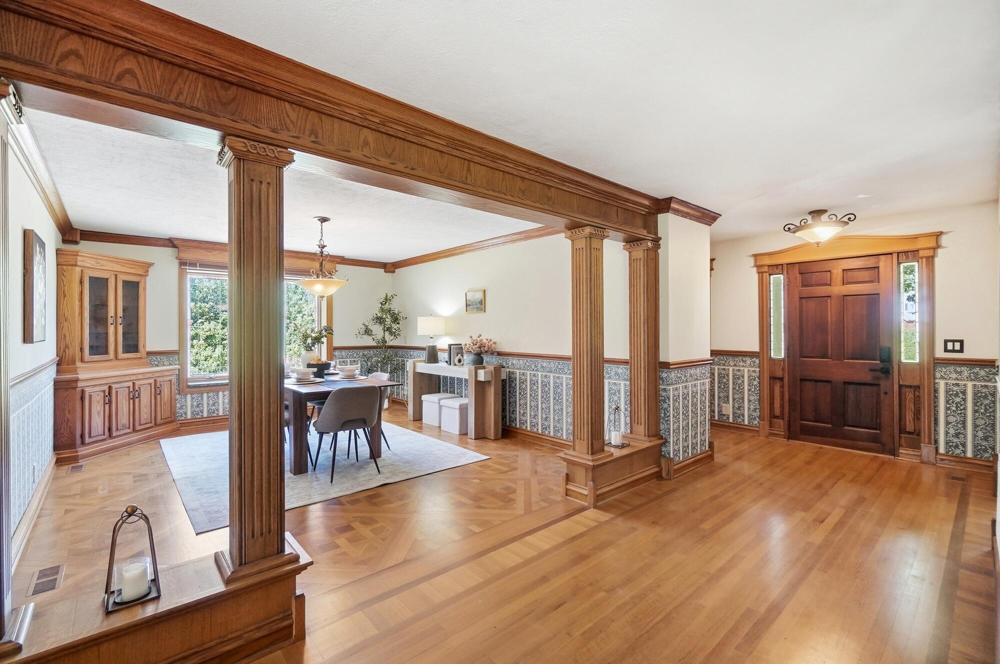 609 Aberfelda, Springfield, Ohio 45504