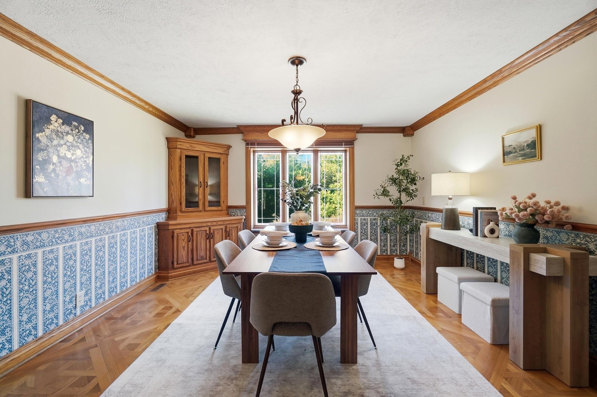 609 Aberfelda, Springfield, Ohio 45504