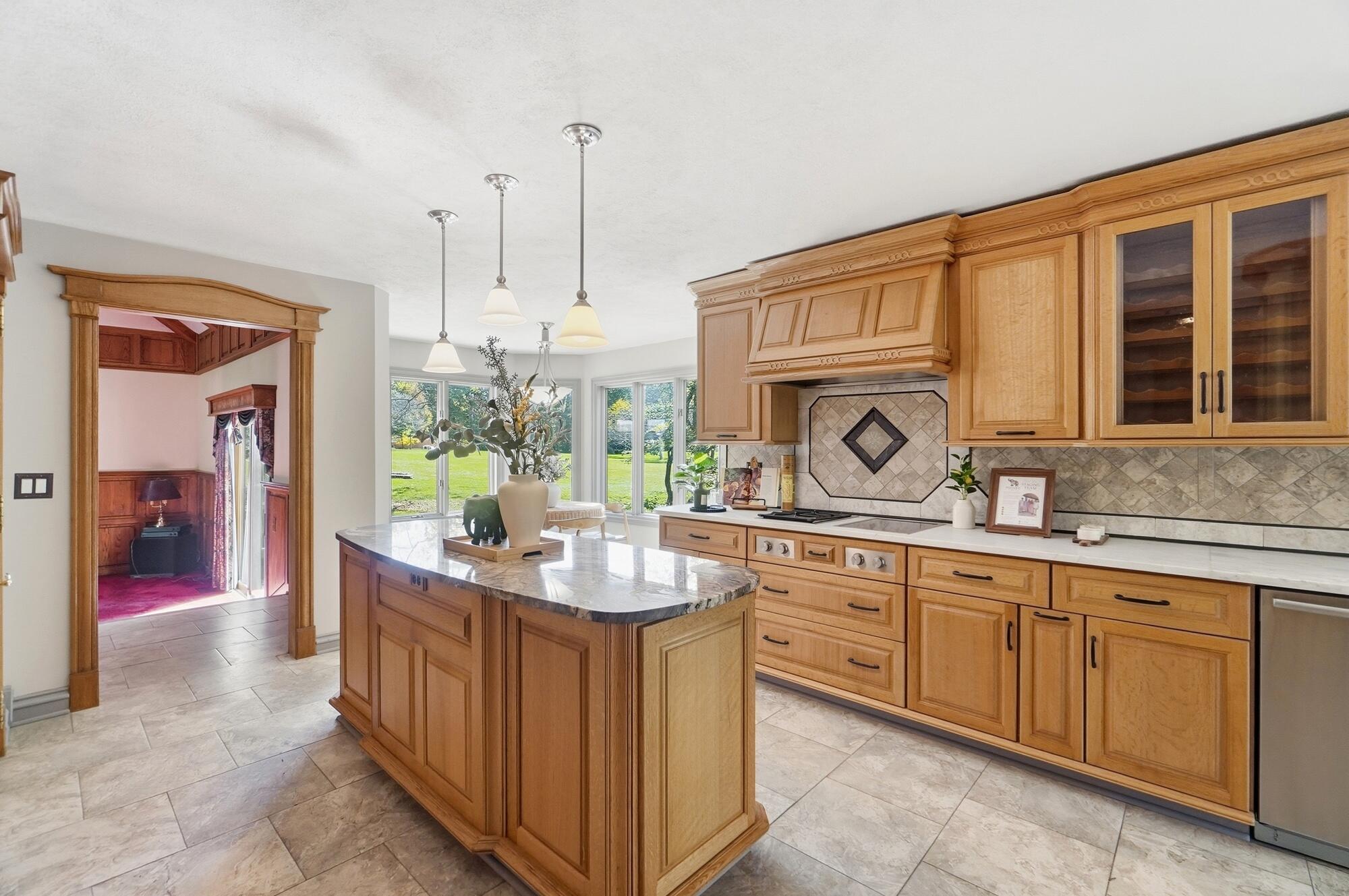 609 Aberfelda, Springfield, Ohio 45504