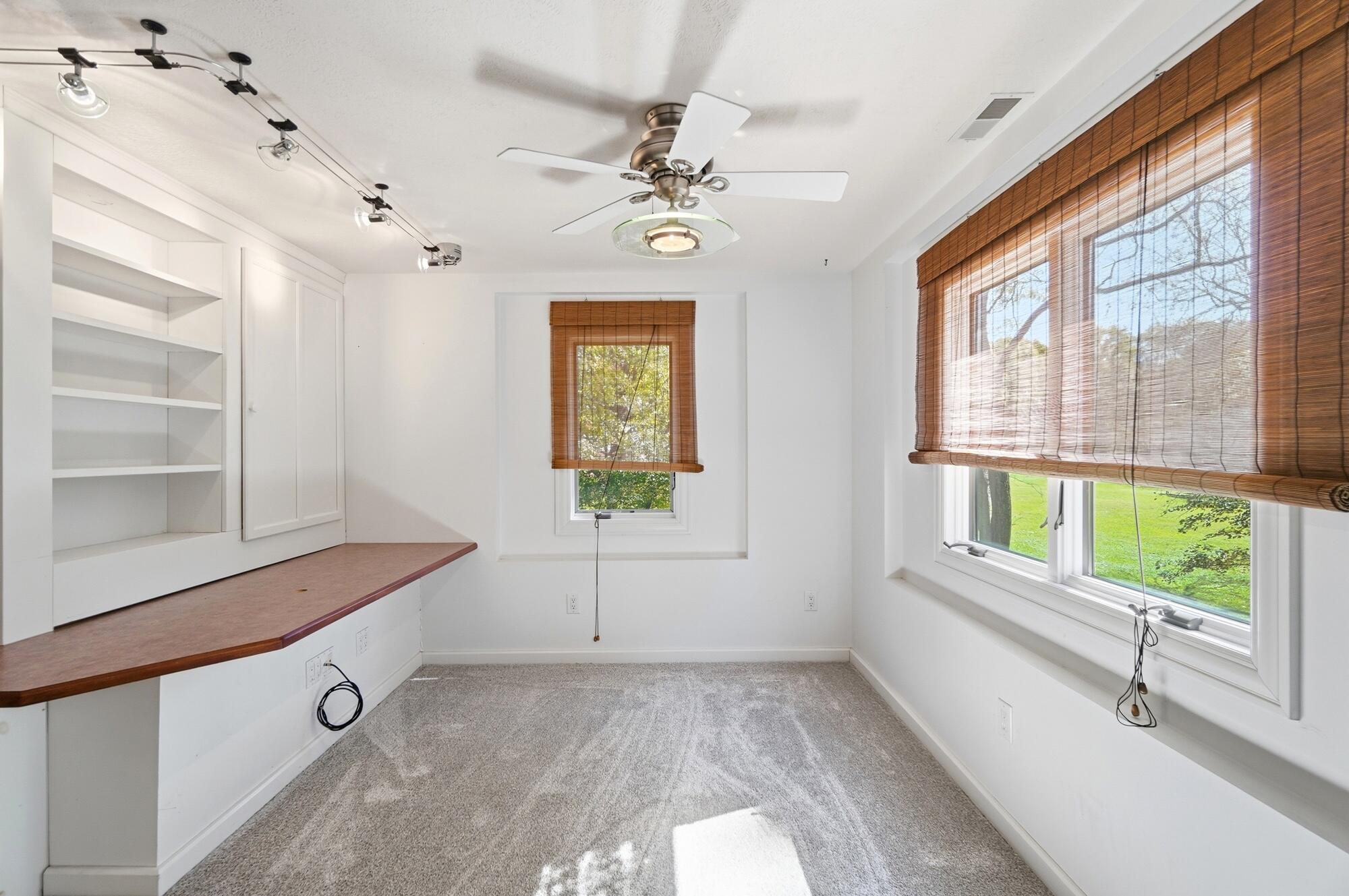 609 Aberfelda, Springfield, Ohio 45504