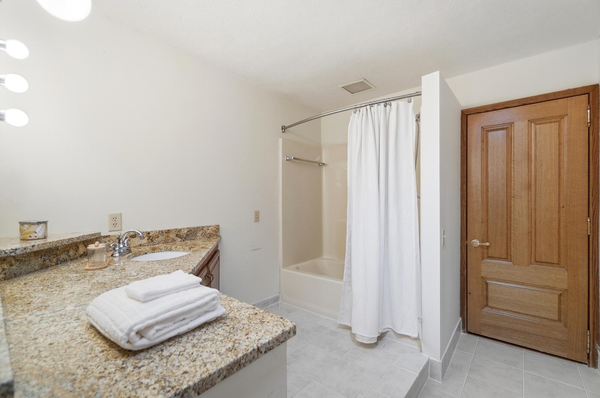 609 Aberfelda, Springfield, Ohio 45504