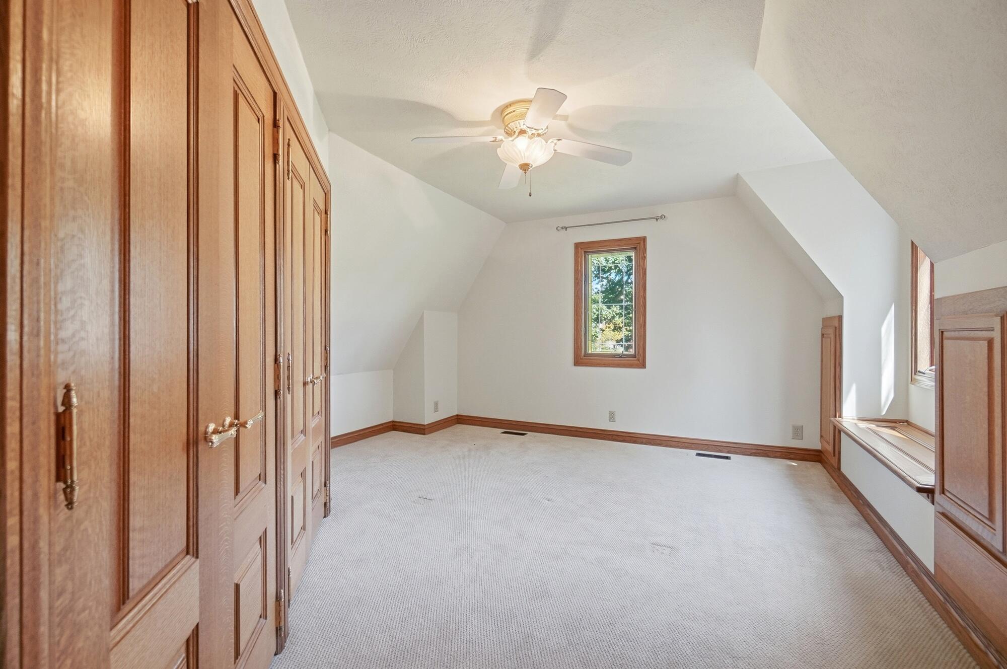 609 Aberfelda, Springfield, Ohio 45504