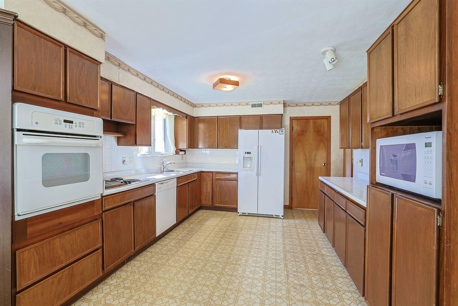 2416 Apricot, Dayton, Ohio 45431