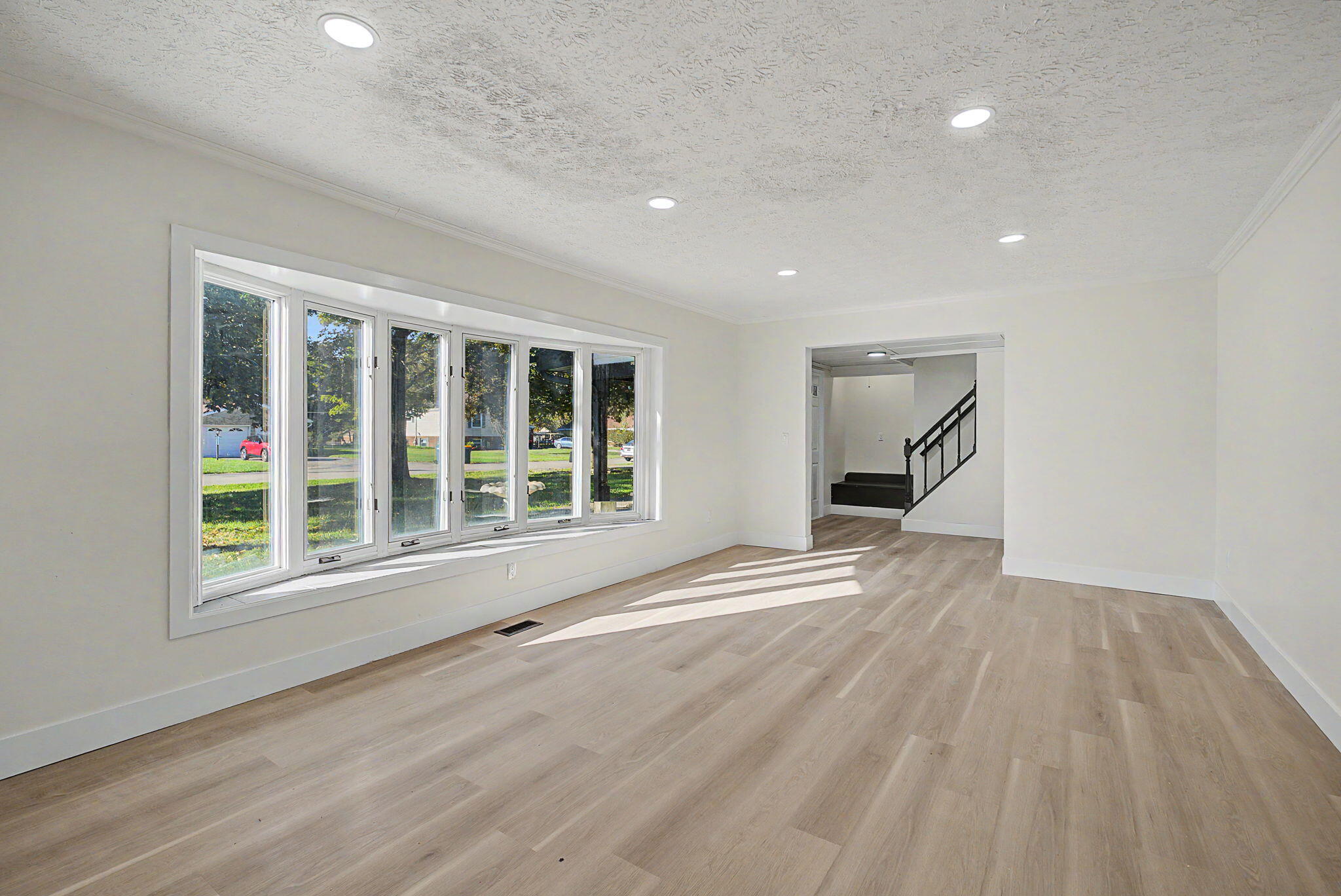 156 Matthews, Enon, Ohio 45323