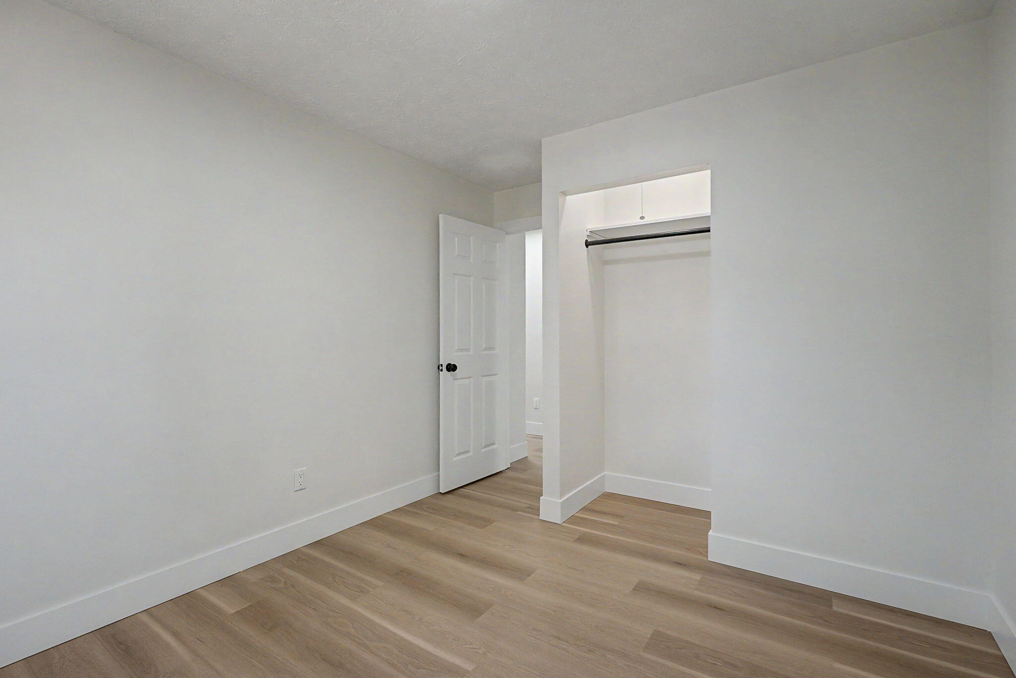 156 Matthews, Enon, Ohio 45323