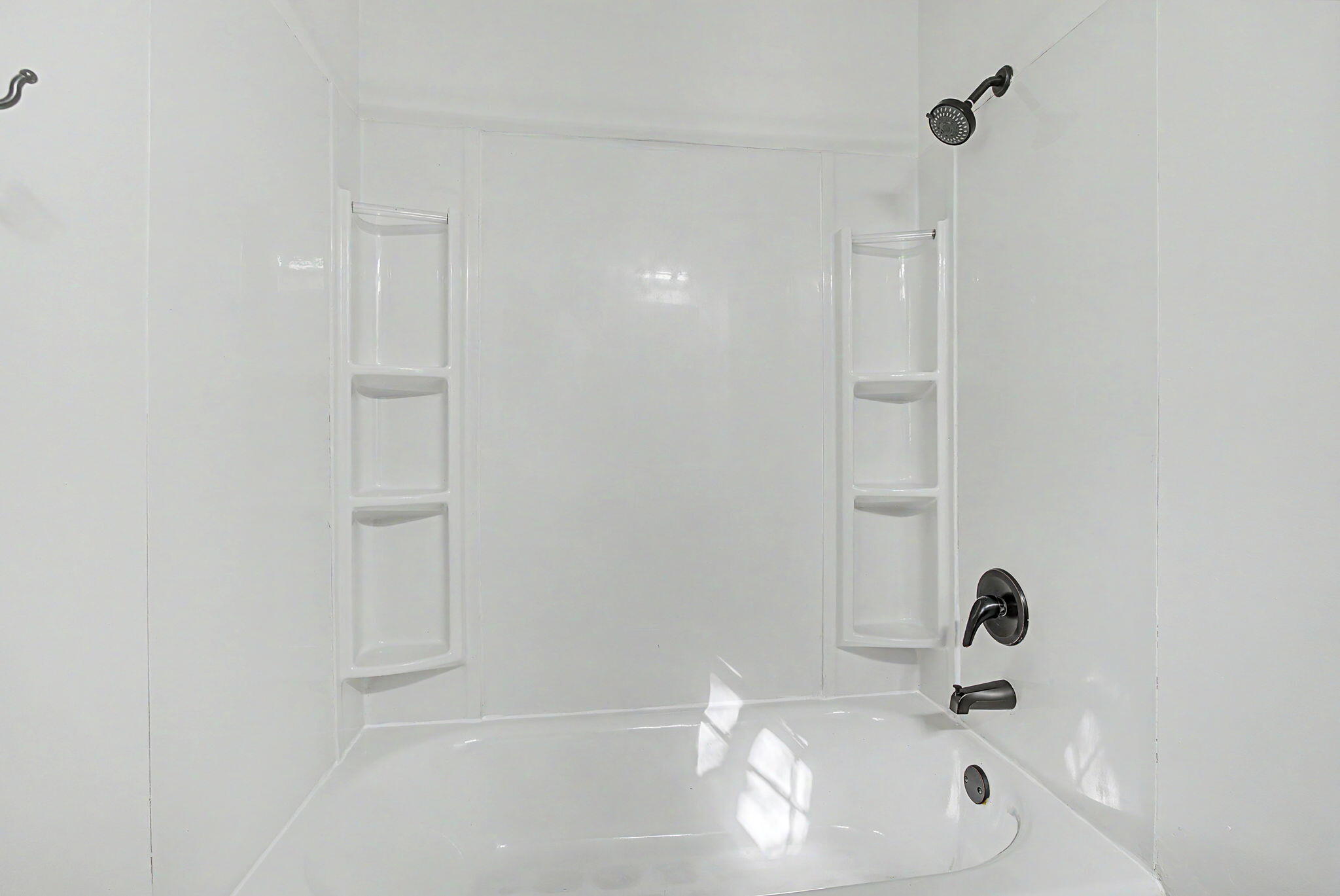 156 Matthews, Enon, Ohio 45323
