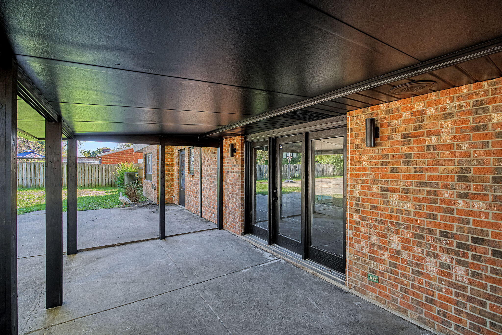 156 Matthews, Enon, Ohio 45323