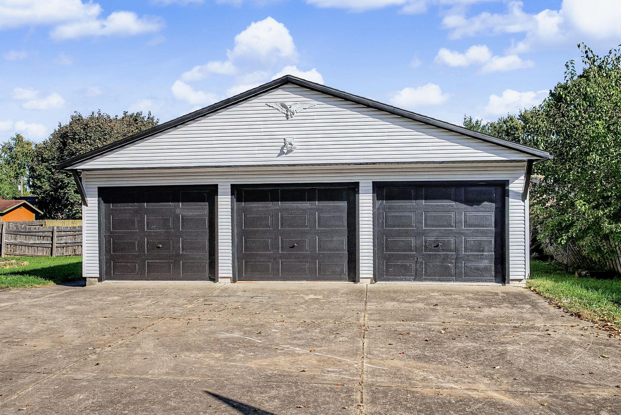 156 Matthews, Enon, Ohio 45323
