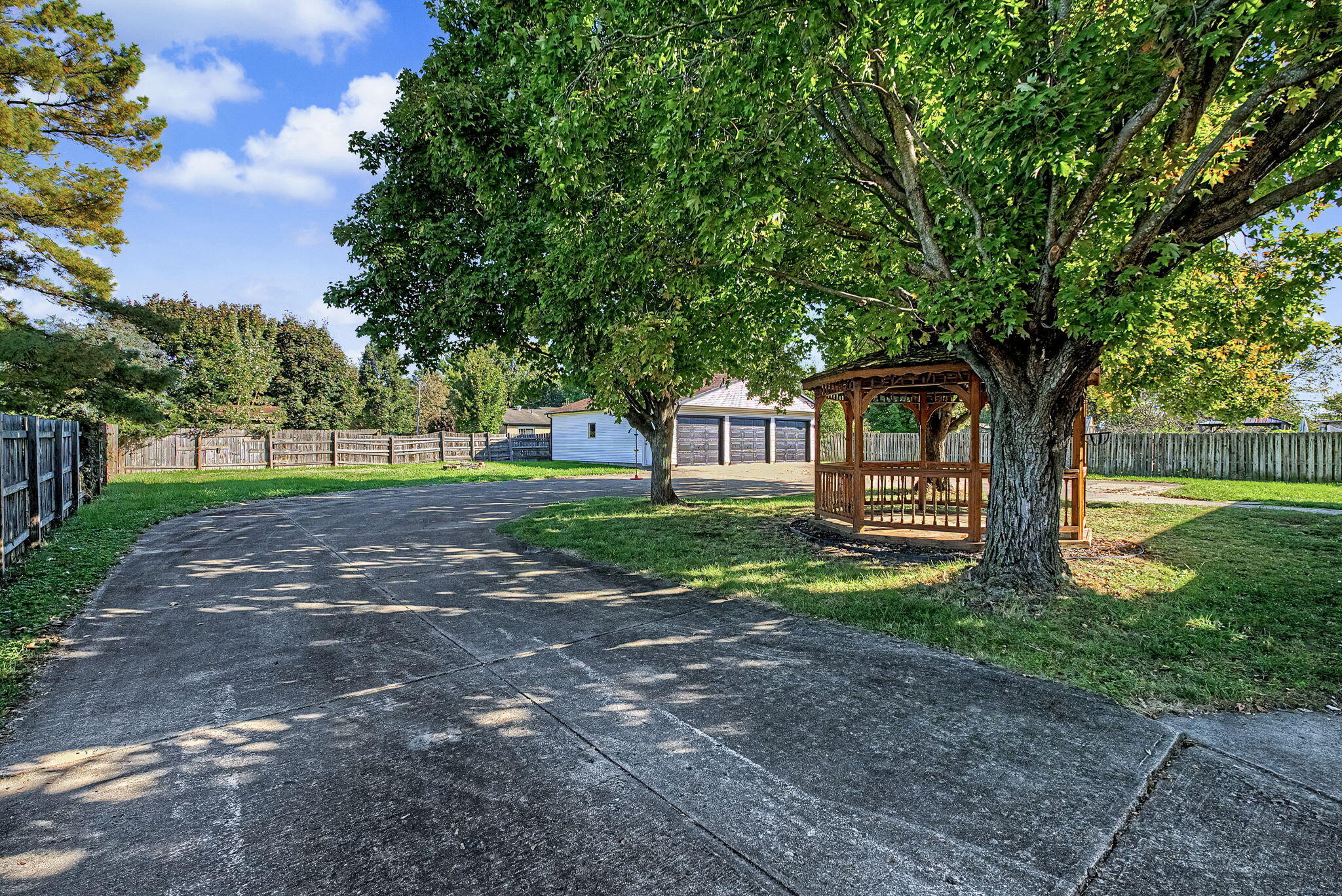 156 Matthews, Enon, Ohio 45323