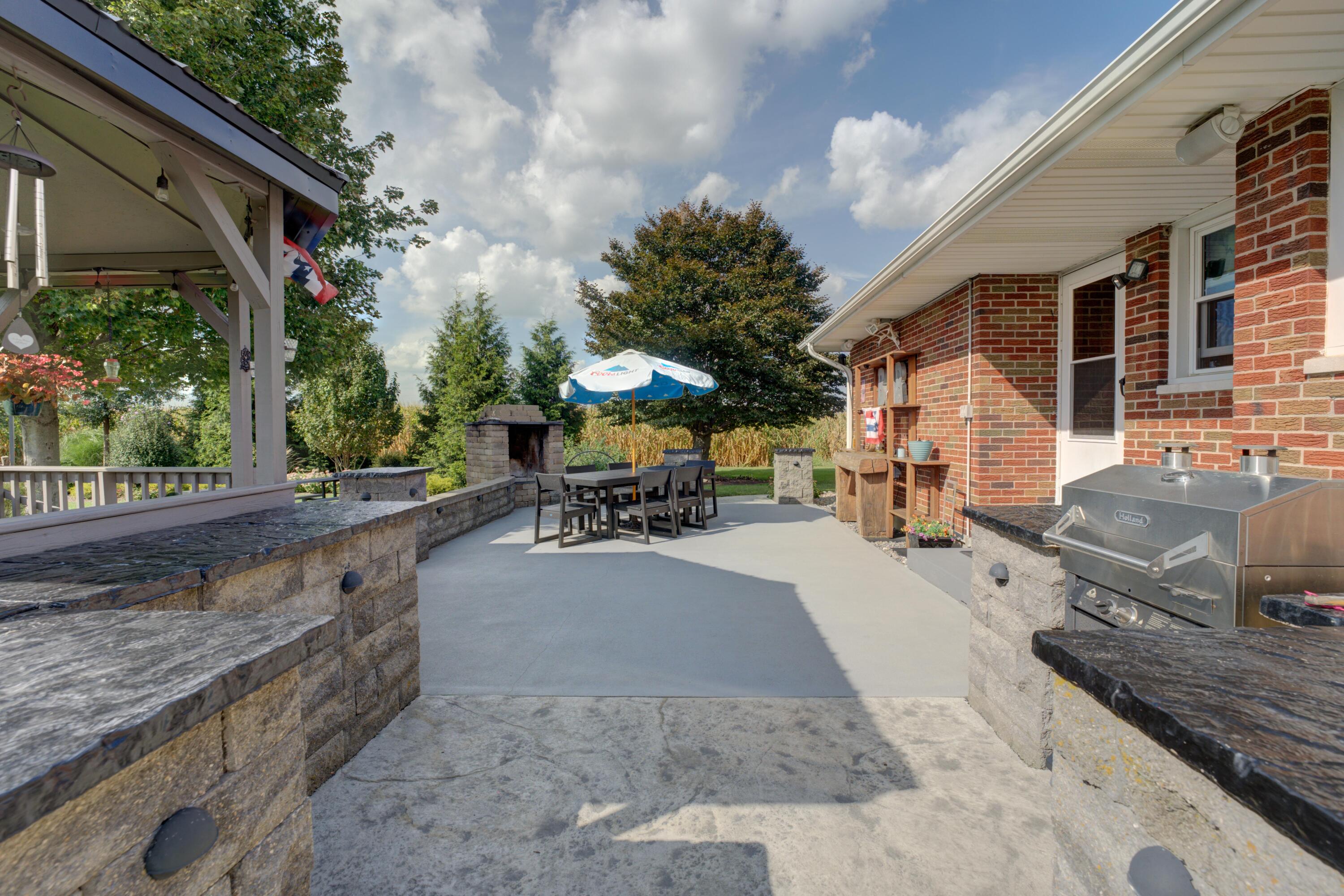 8765 State Route 571, Arcanum, Ohio 45304