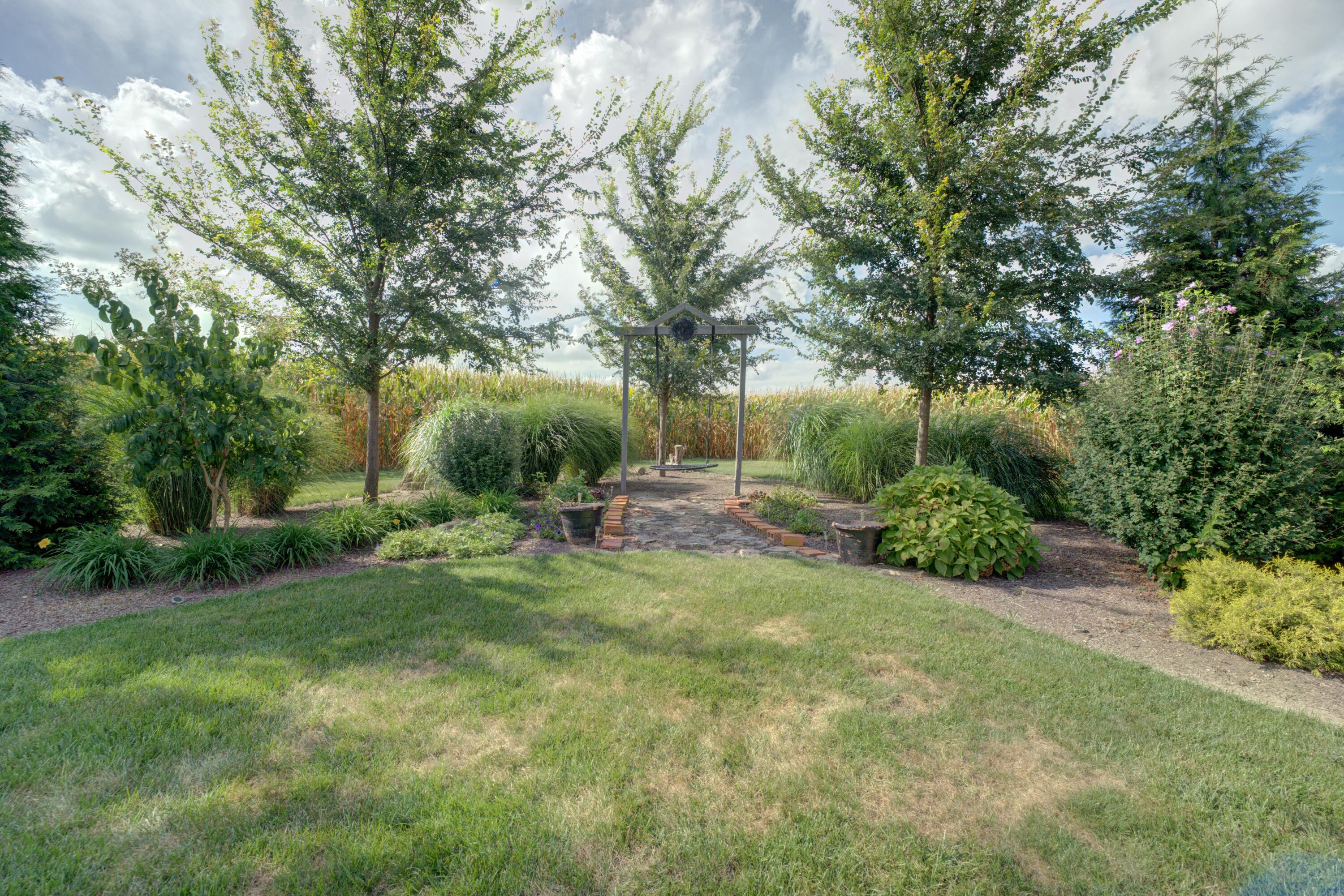 8765 State Route 571, Arcanum, Ohio 45304