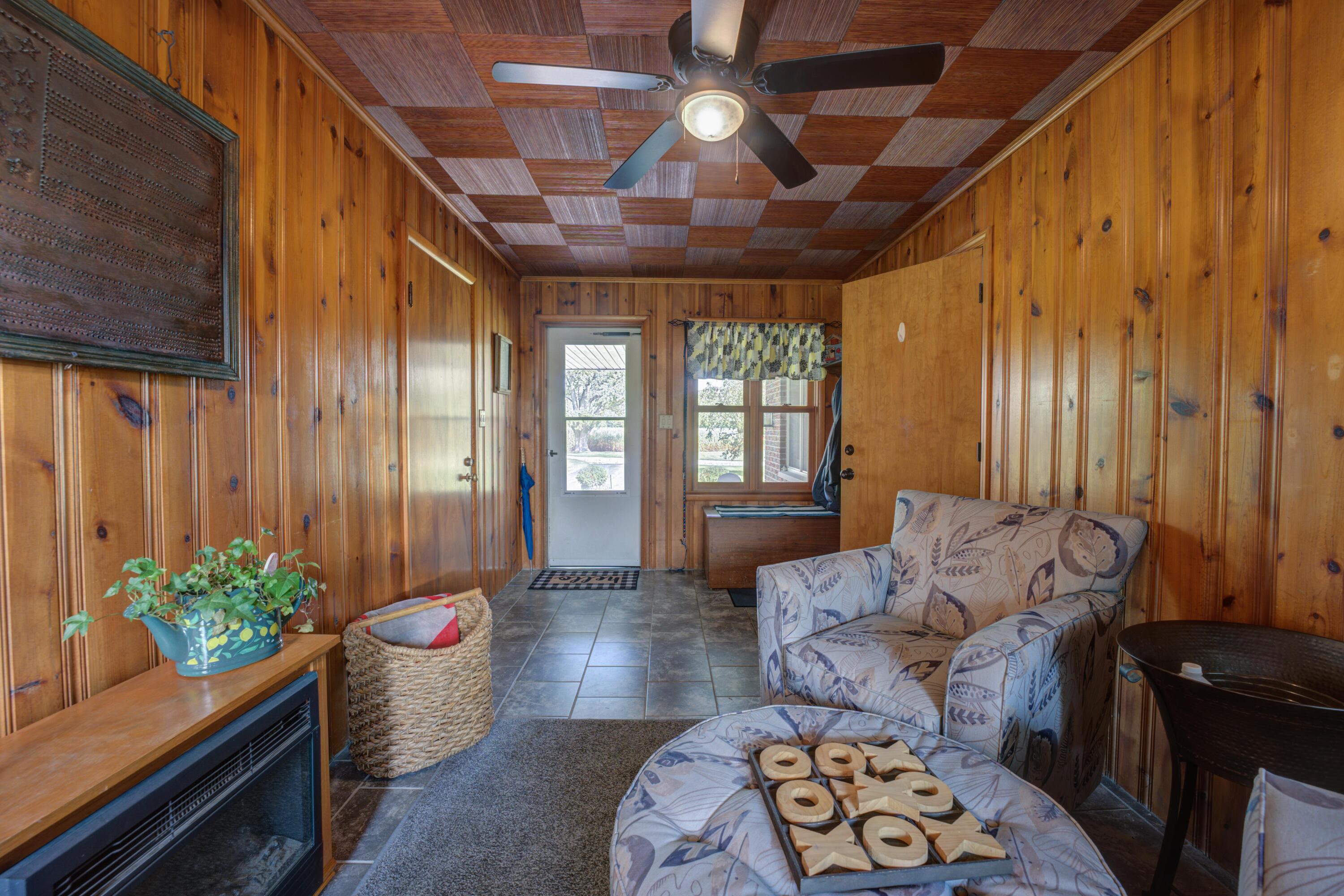 8765 State Route 571, Arcanum, Ohio 45304