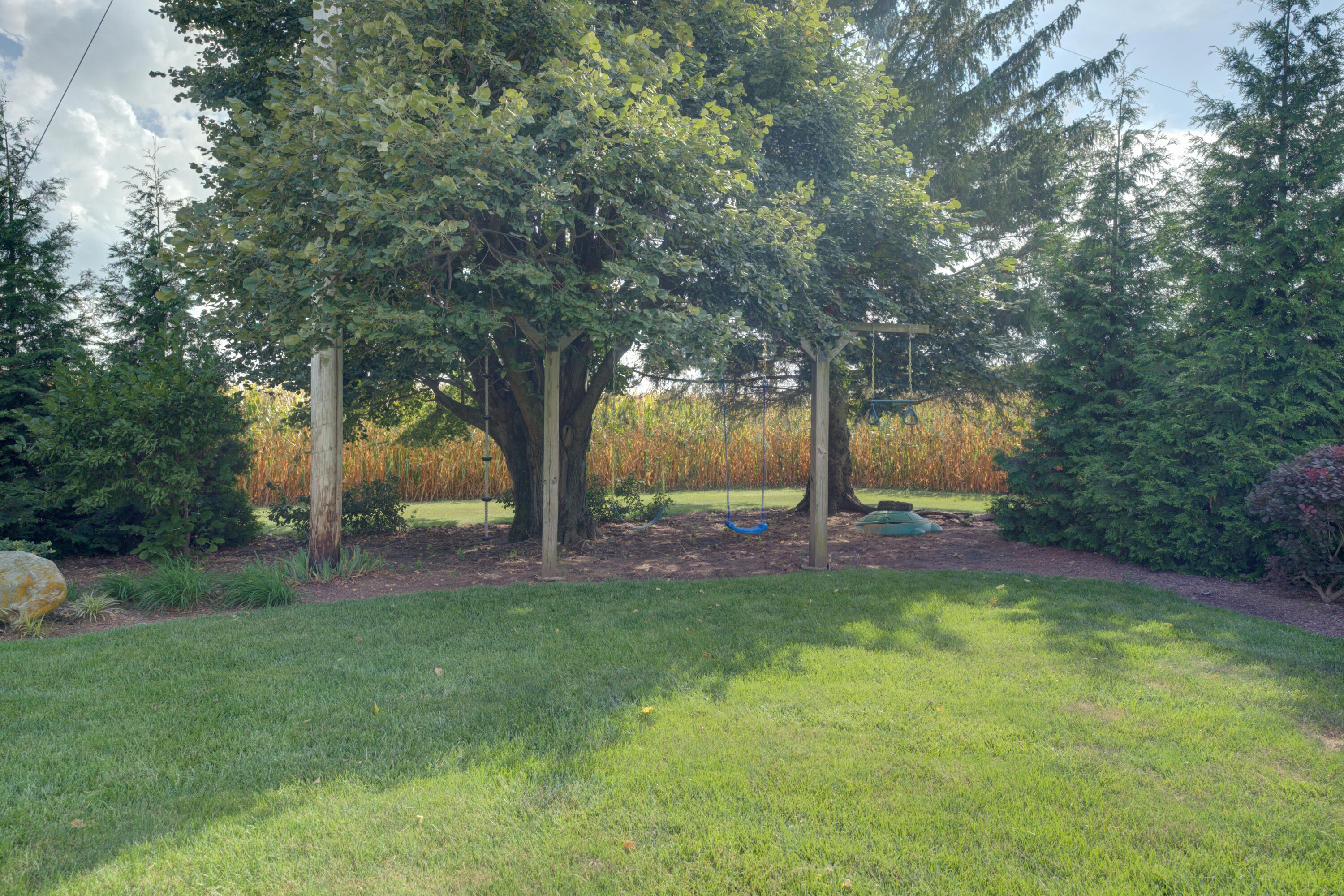 8765 State Route 571, Arcanum, Ohio 45304