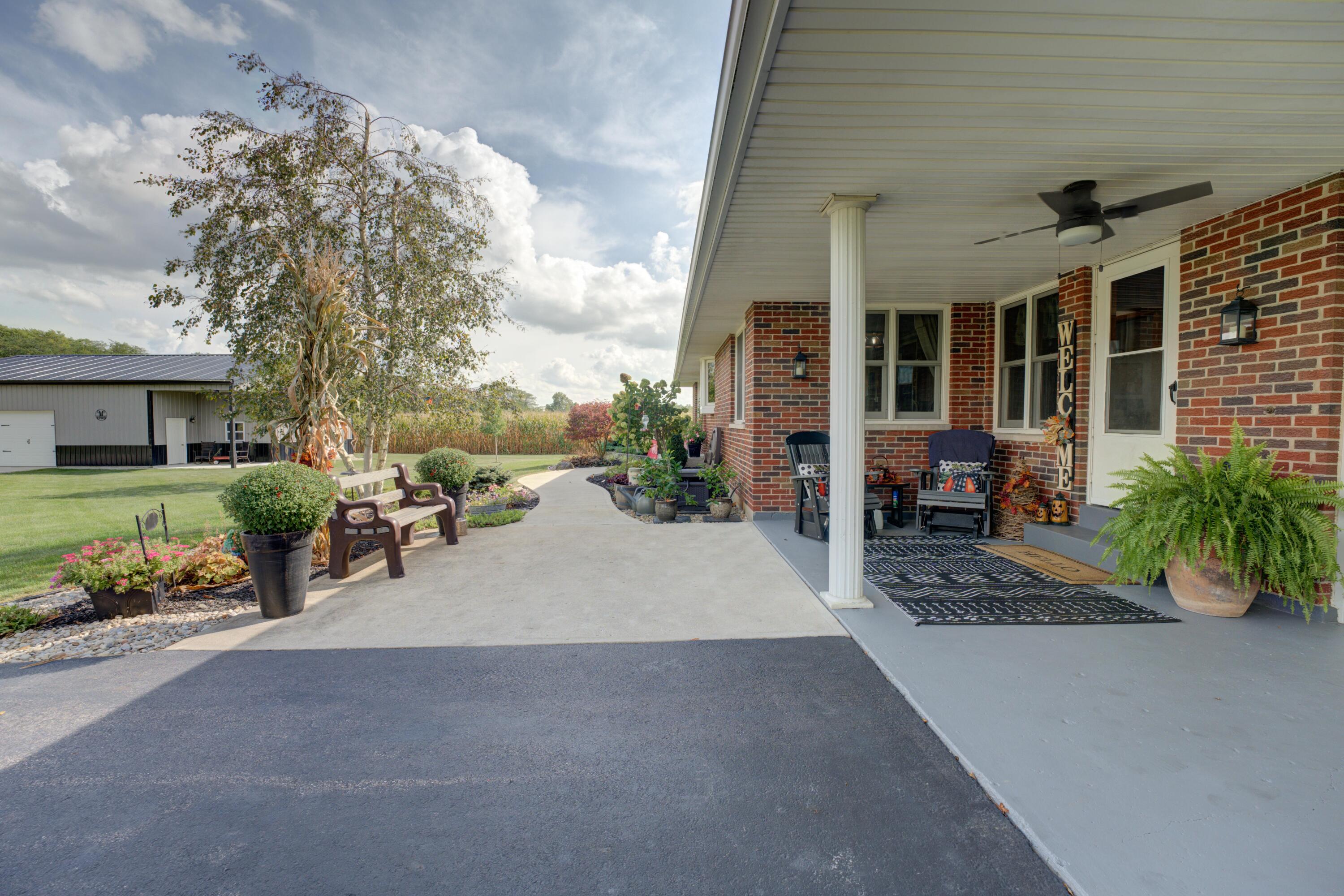 8765 State Route 571, Arcanum, Ohio 45304