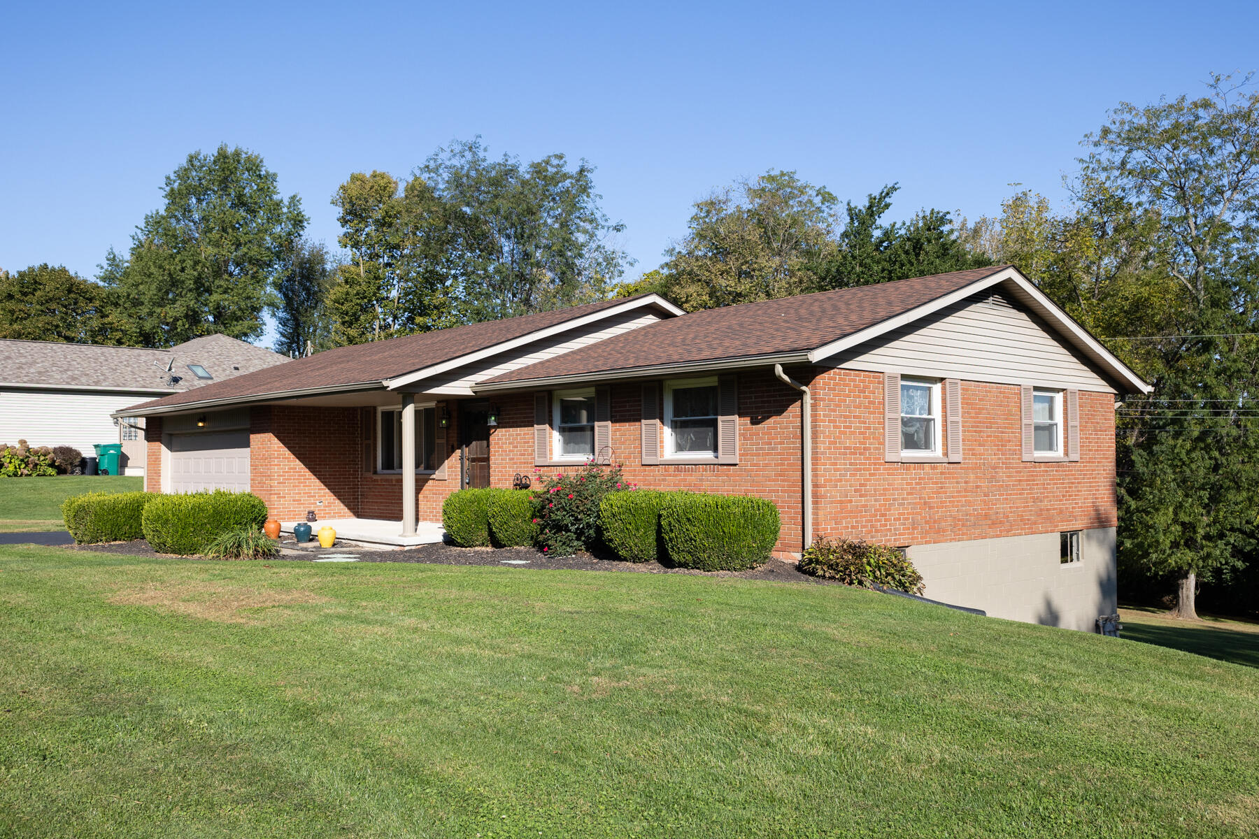 15 Windmere, Troy, Ohio 45373