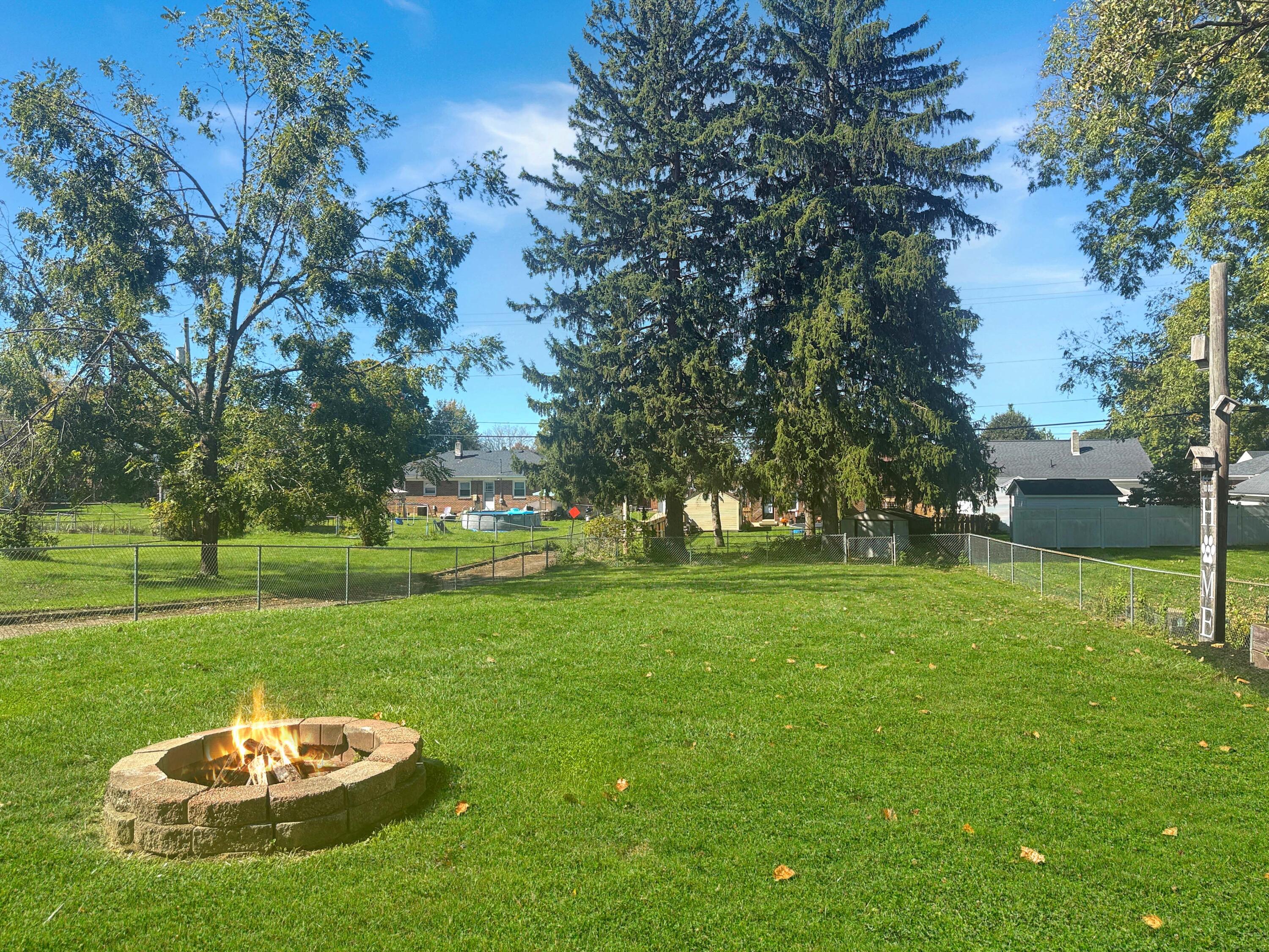 1625 Crestview, Springfield, Ohio 45504