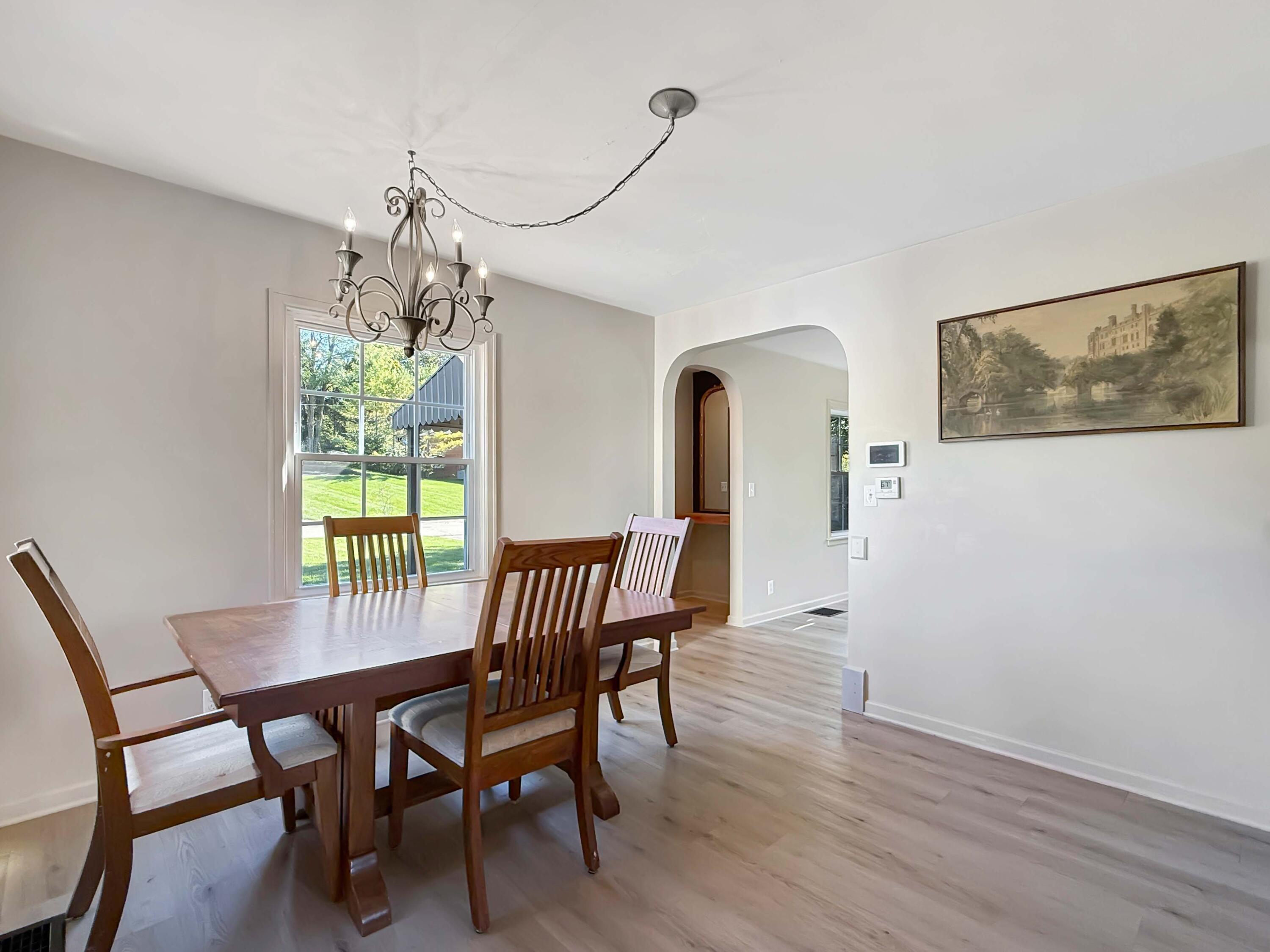 1625 Crestview, Springfield, Ohio 45504