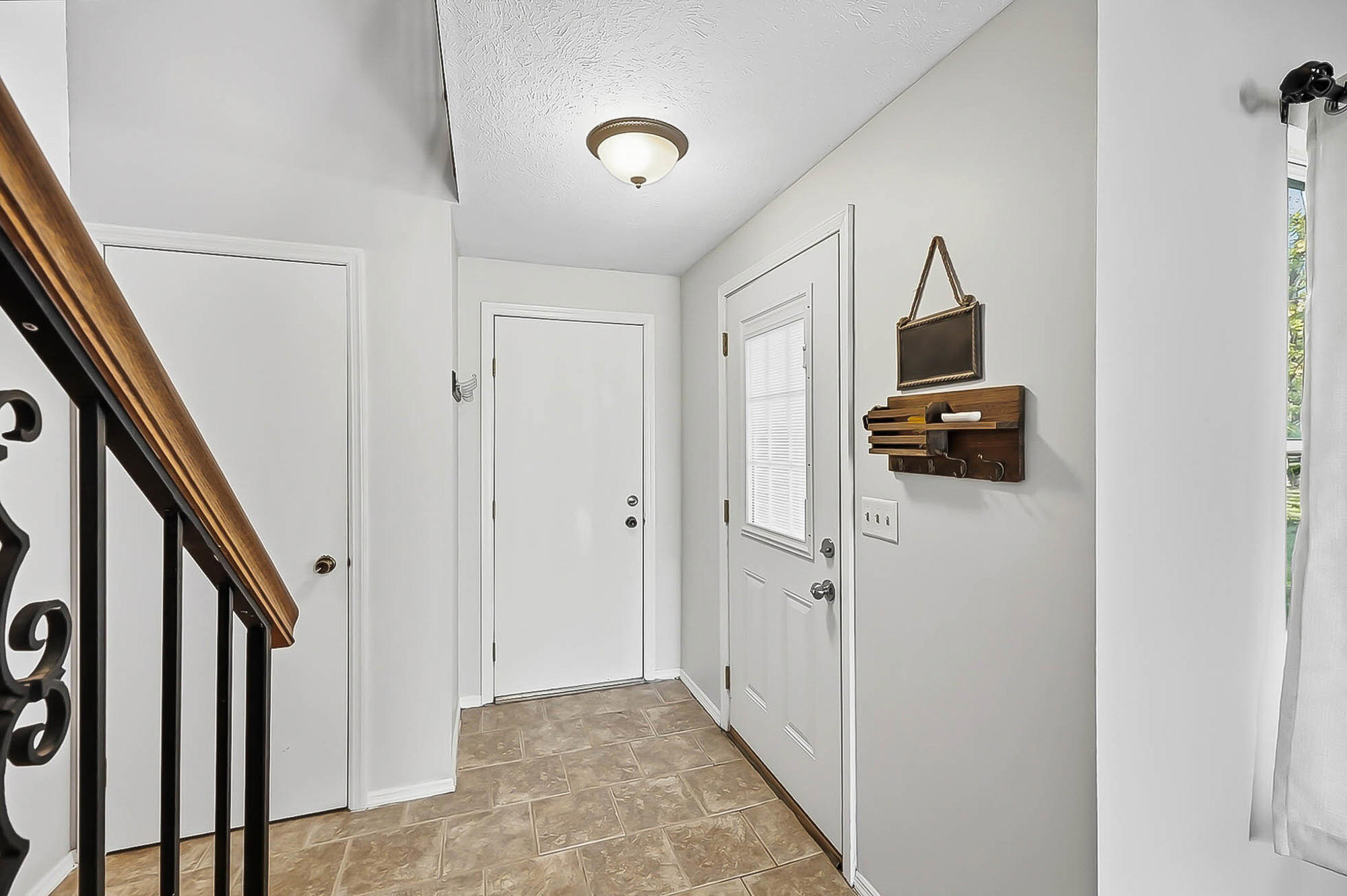 8209 Schoolgate, Dayton, Ohio 45424
