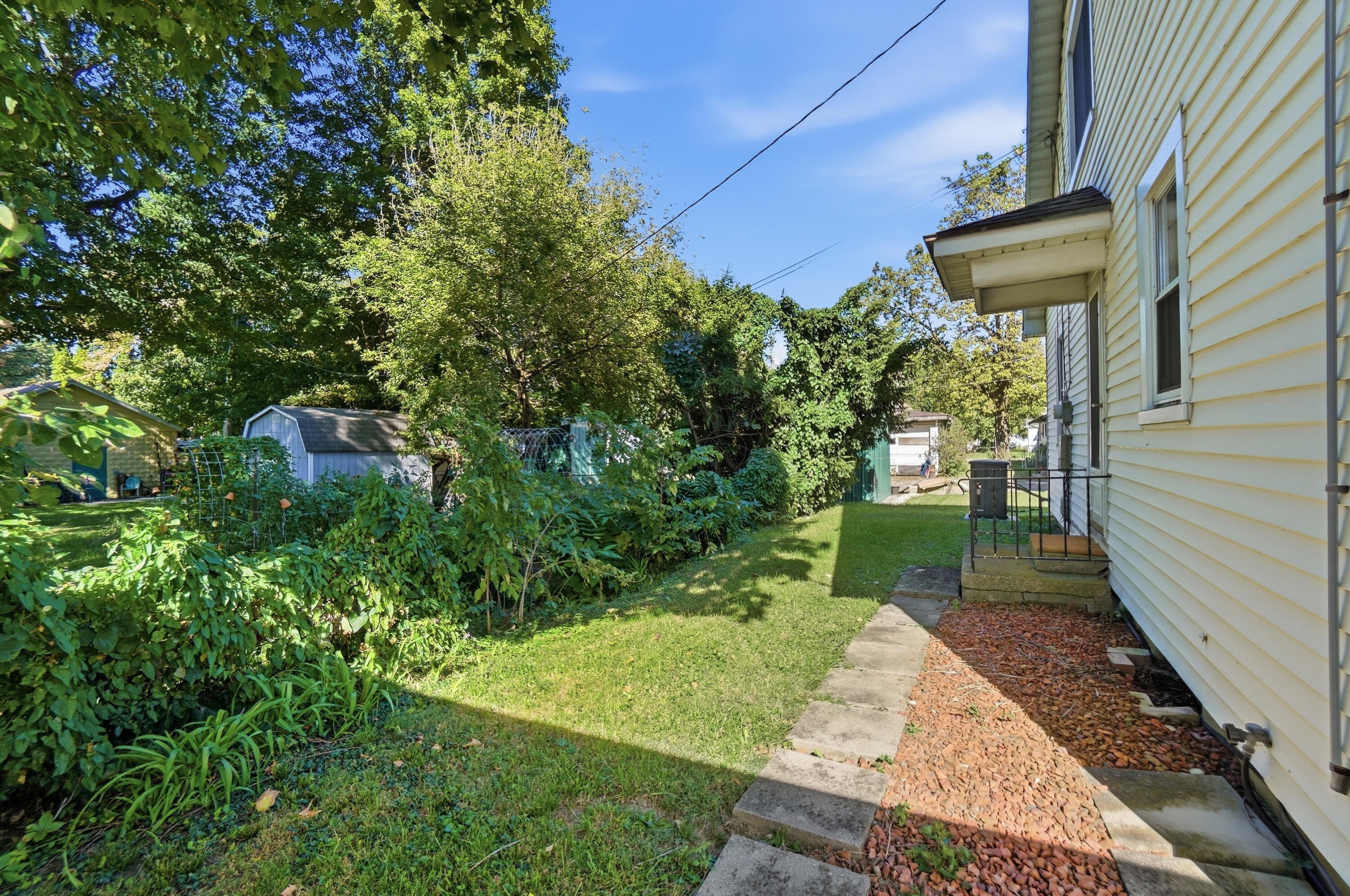 8 Jamestown, South Charleston, Ohio 45368