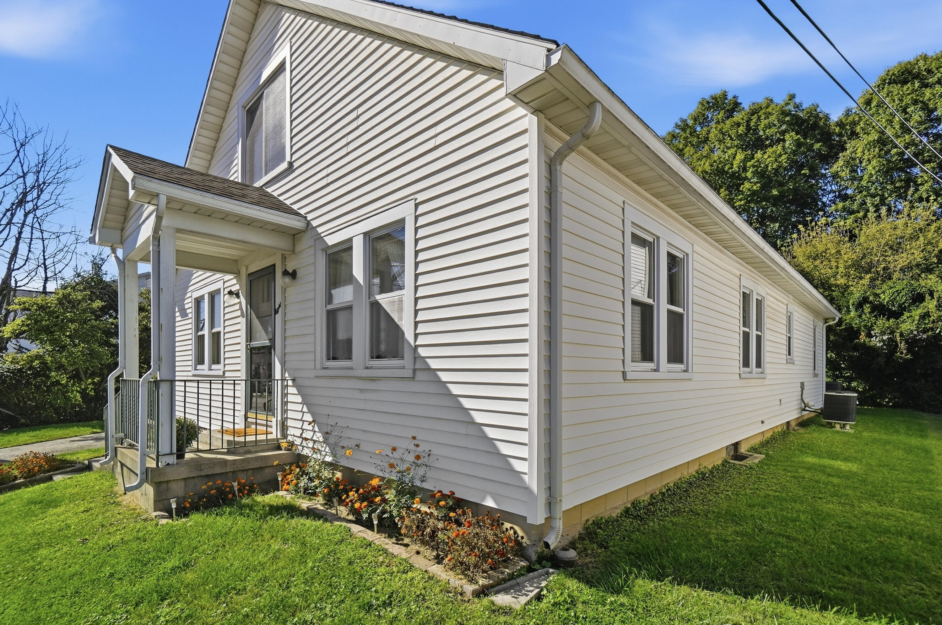 8 Jamestown, South Charleston, Ohio 45368