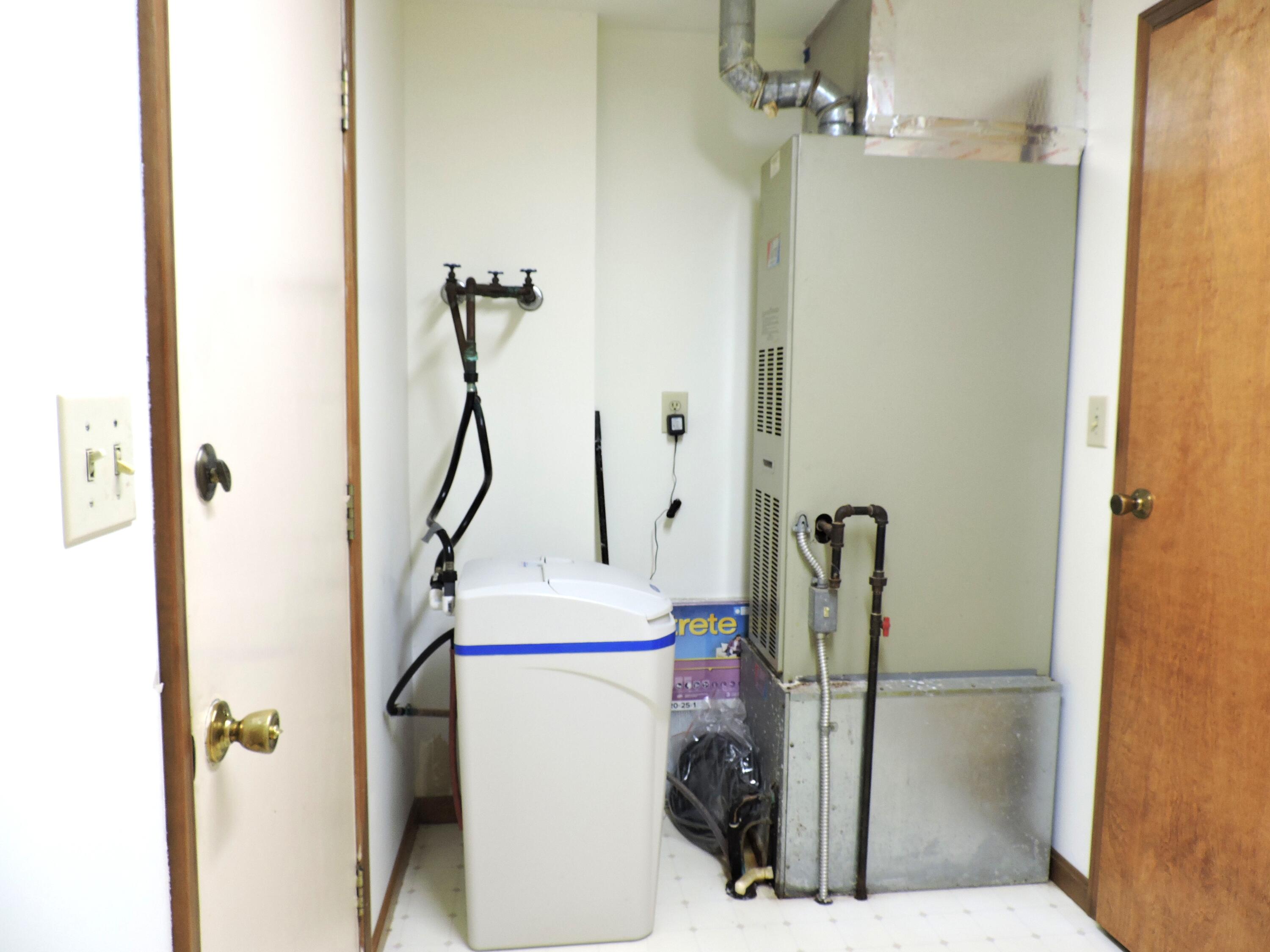 15058 Glynwood New Knoxville, Saint Marys, Ohio 45885