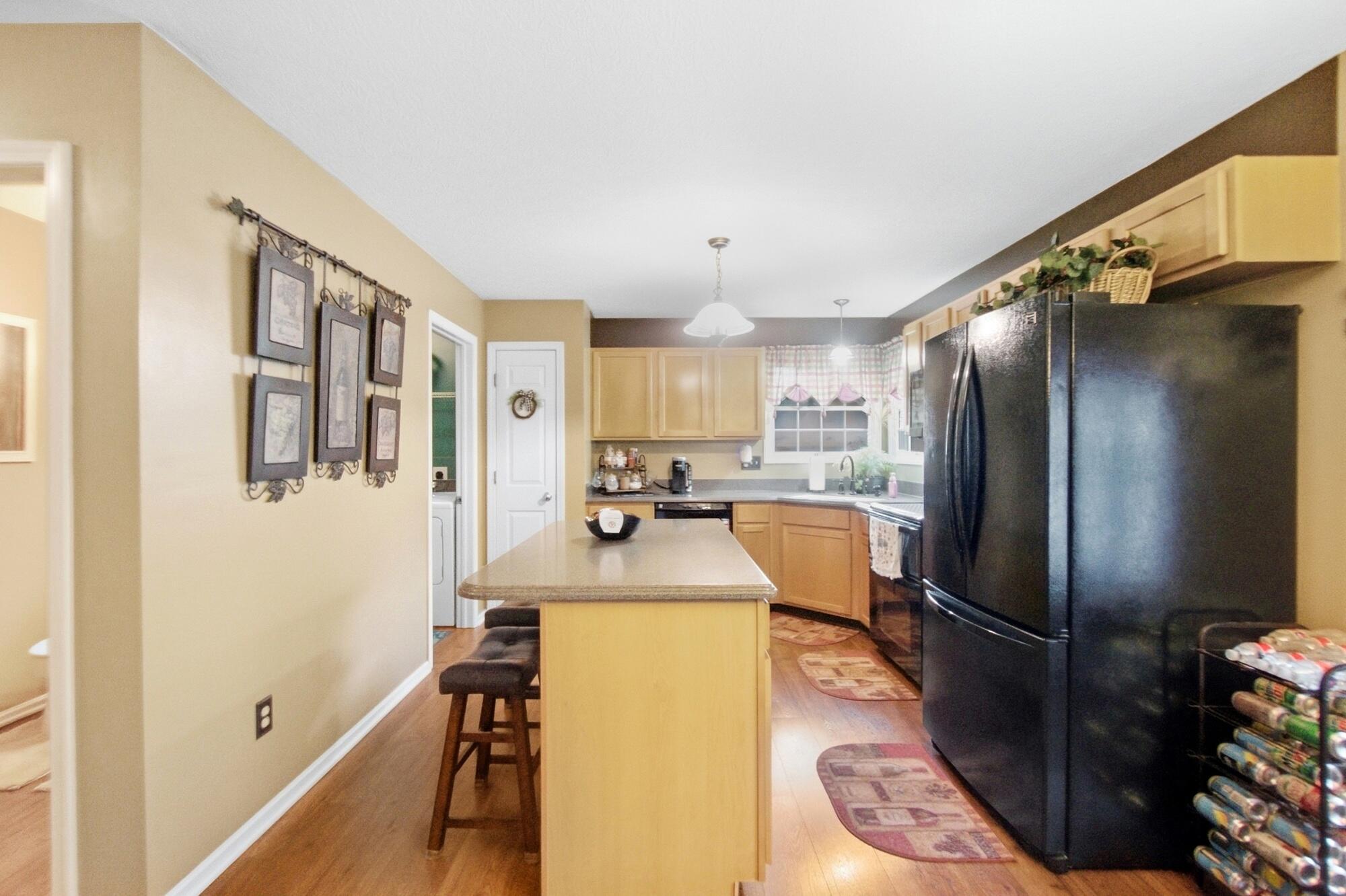 480 Hibbs, Lockbourne, Ohio 43137