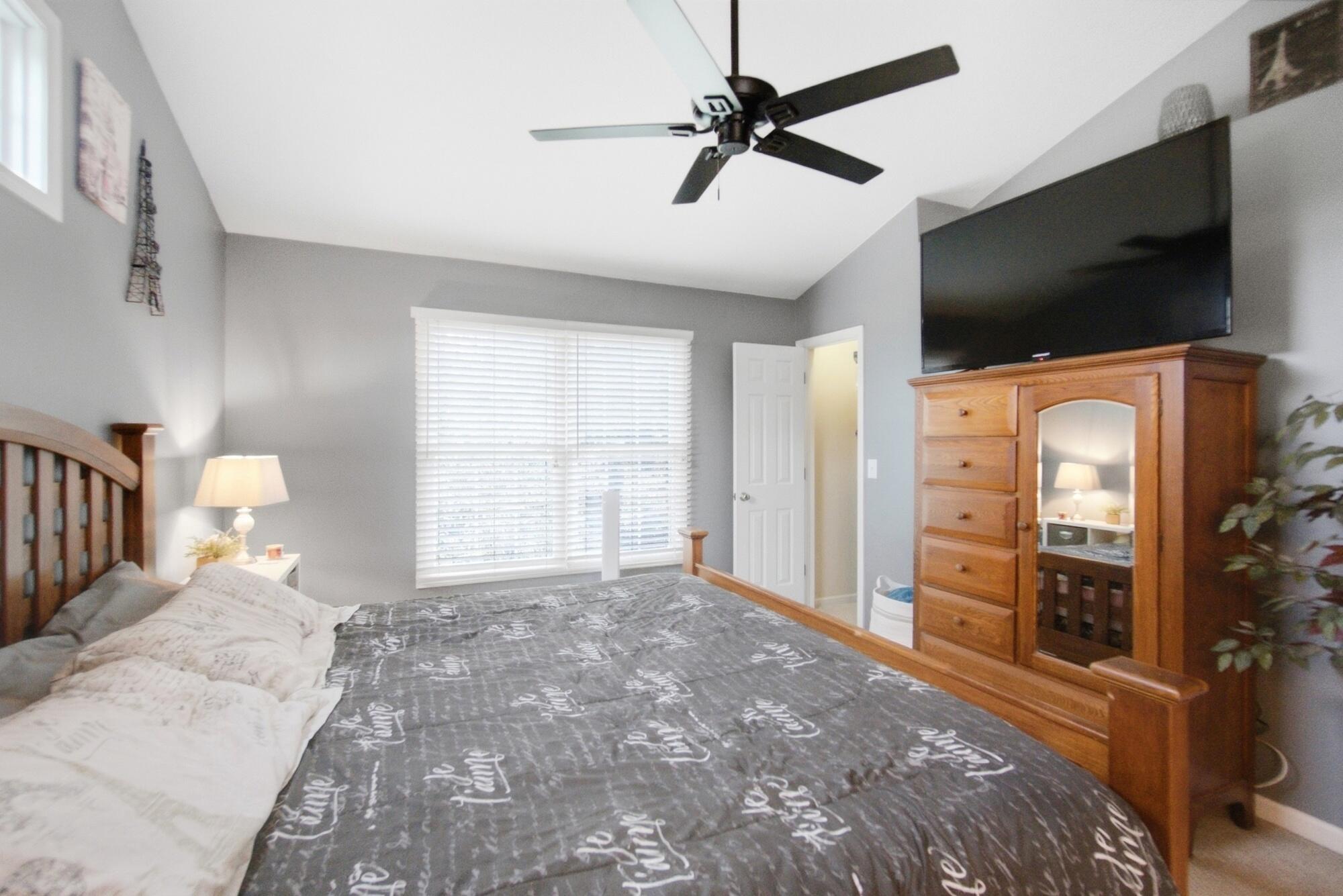 480 Hibbs, Lockbourne, Ohio 43137