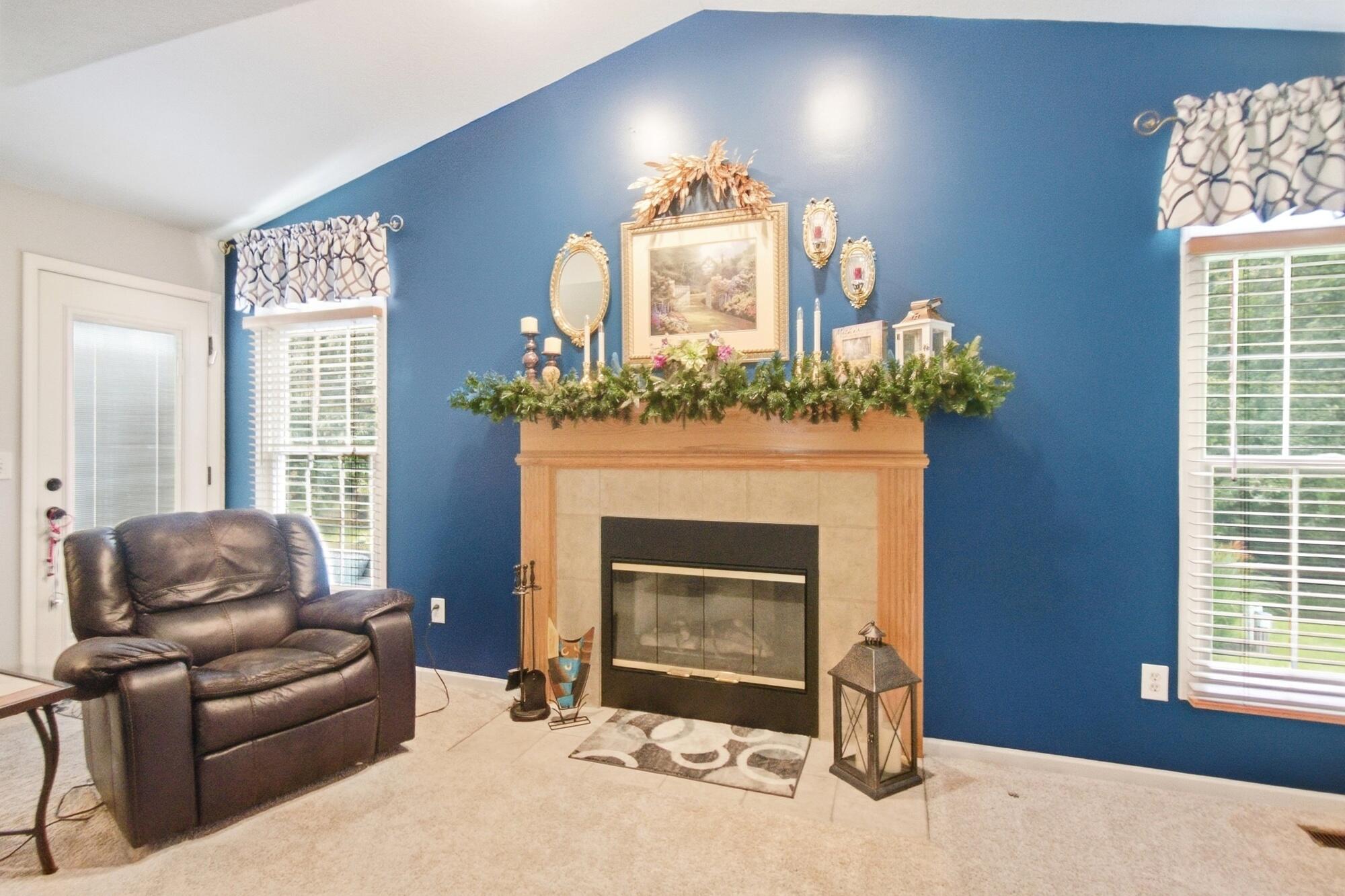 480 Hibbs, Lockbourne, Ohio 43137
