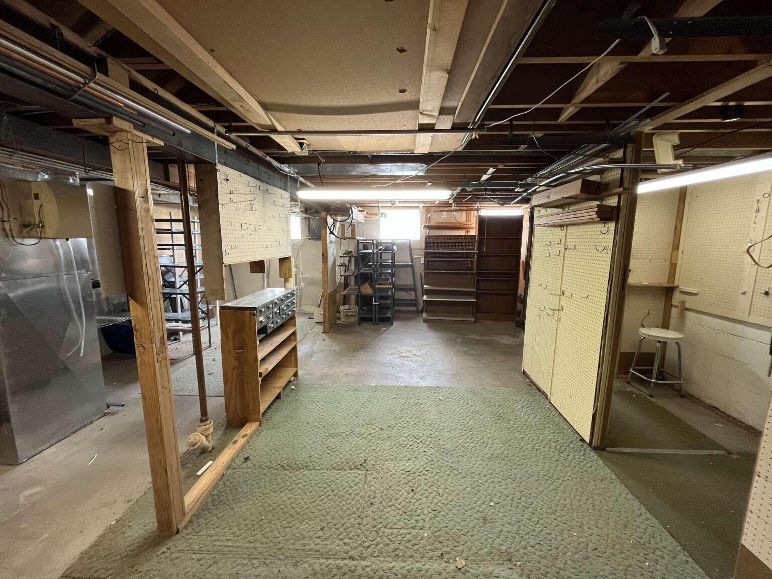2636 Rebecca, Springfield, Ohio 45503