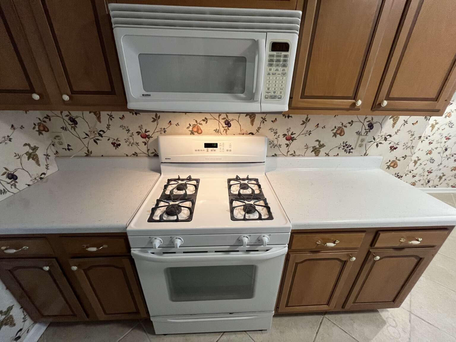 2636 Rebecca, Springfield, Ohio 45503