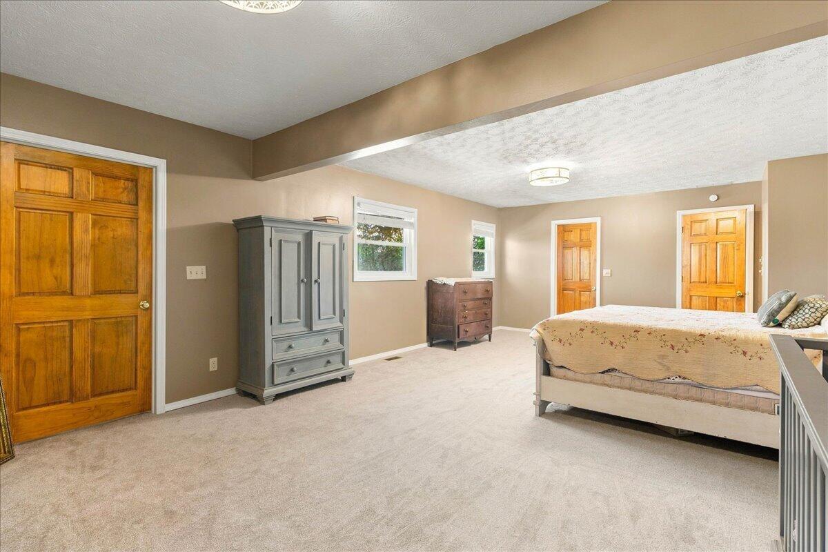 1514 Childrens Home, Urbana, Ohio 43078