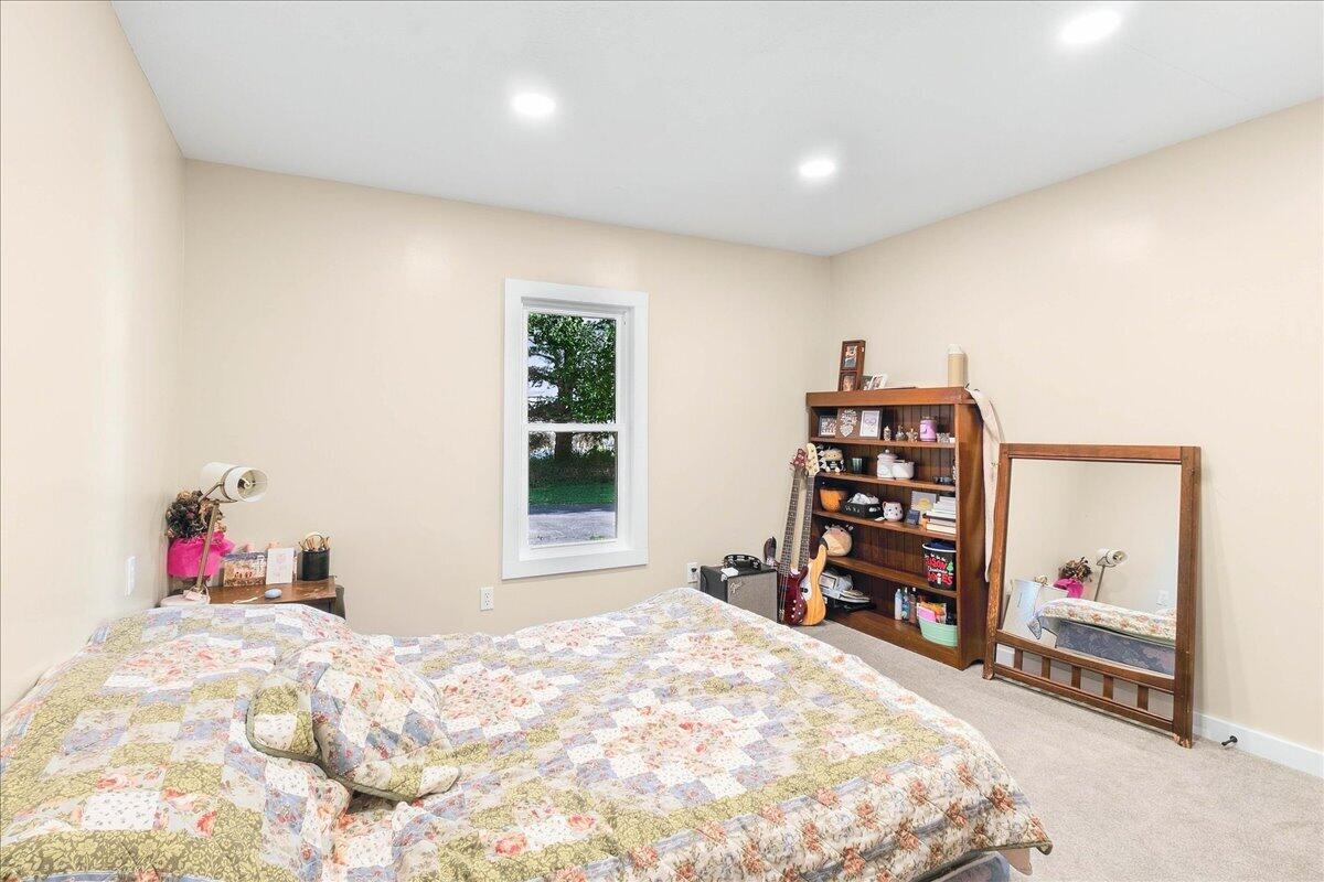 1514 Childrens Home, Urbana, Ohio 43078