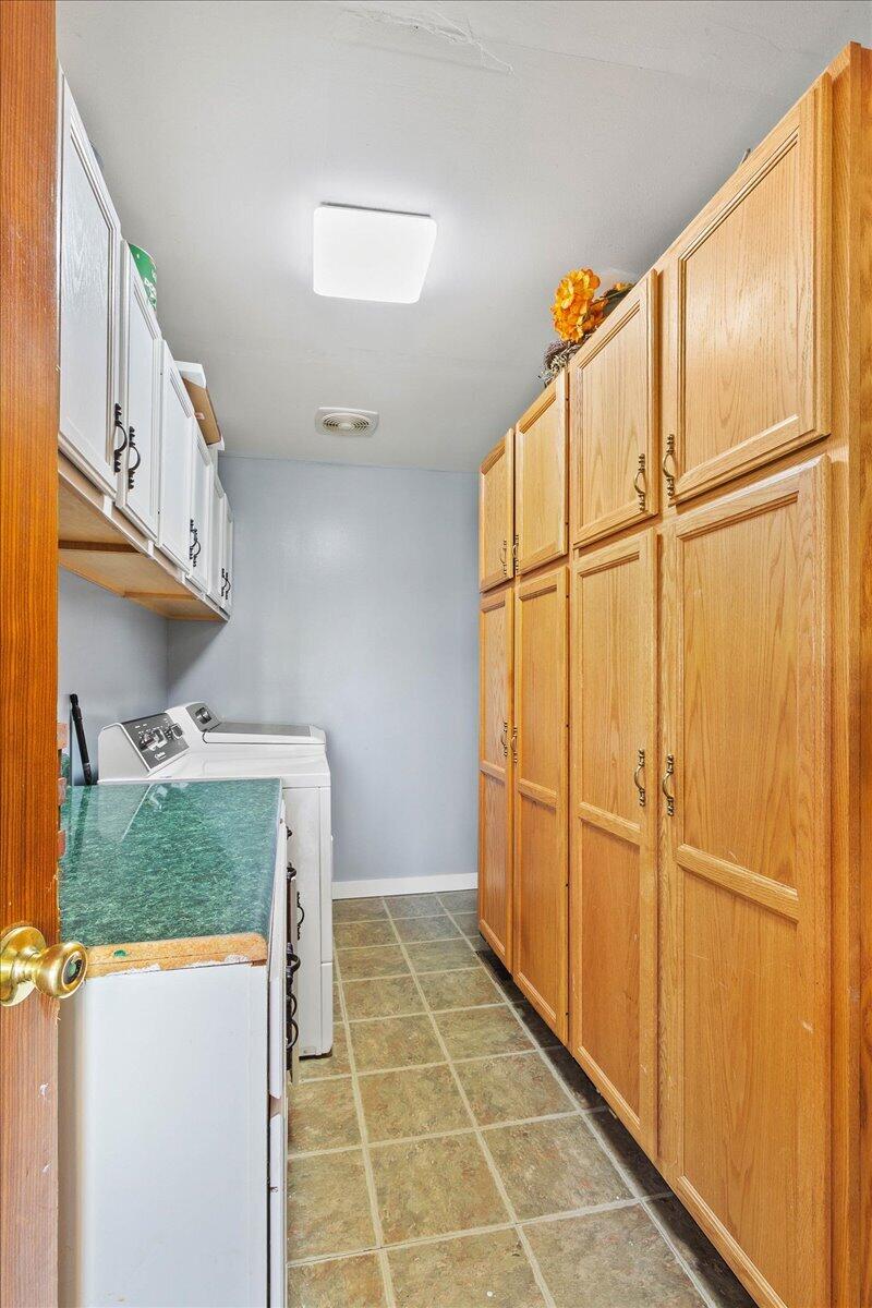 1514 Childrens Home, Urbana, Ohio 43078