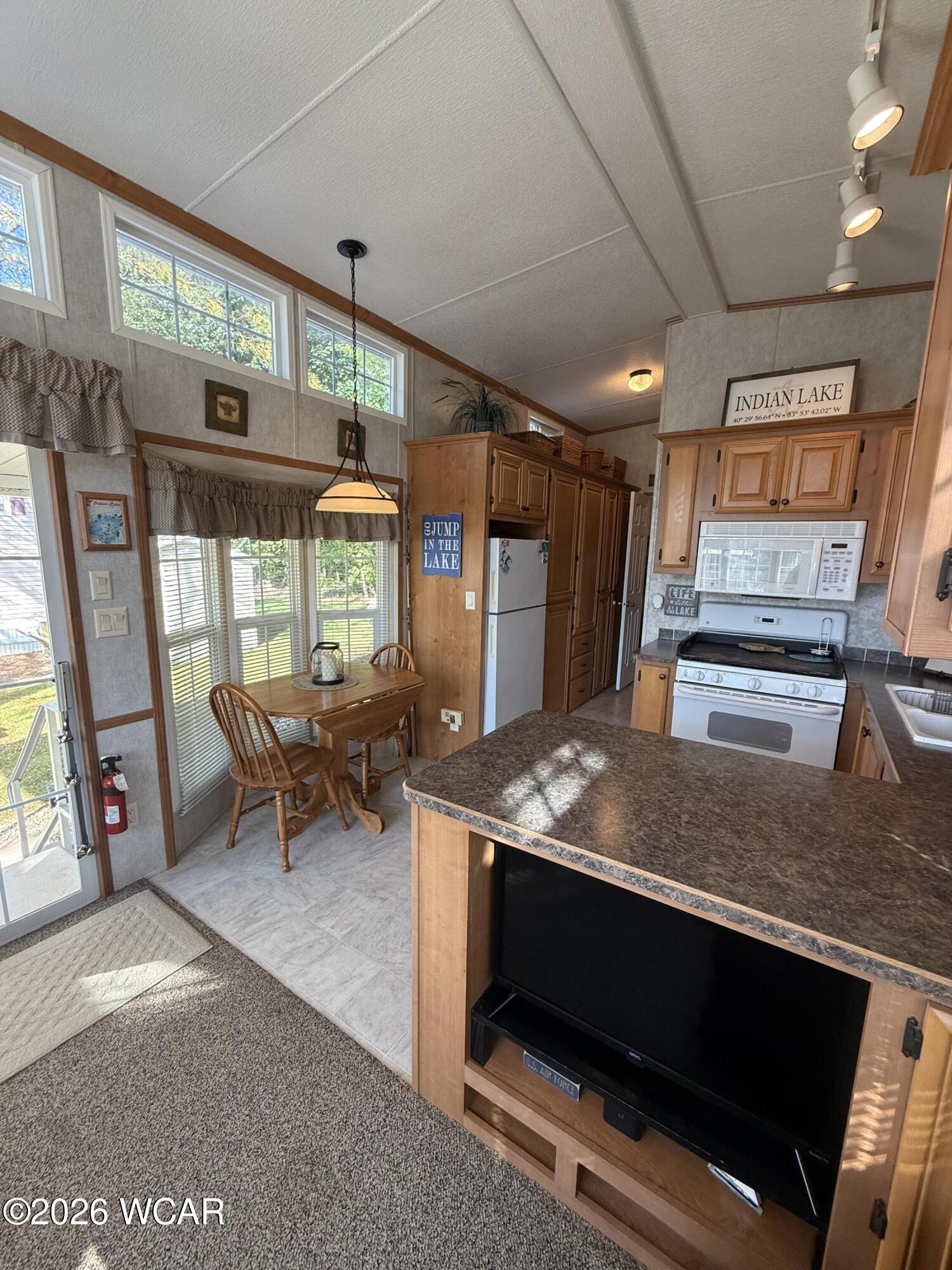 11377 Township Road 266, Lakeview, Ohio